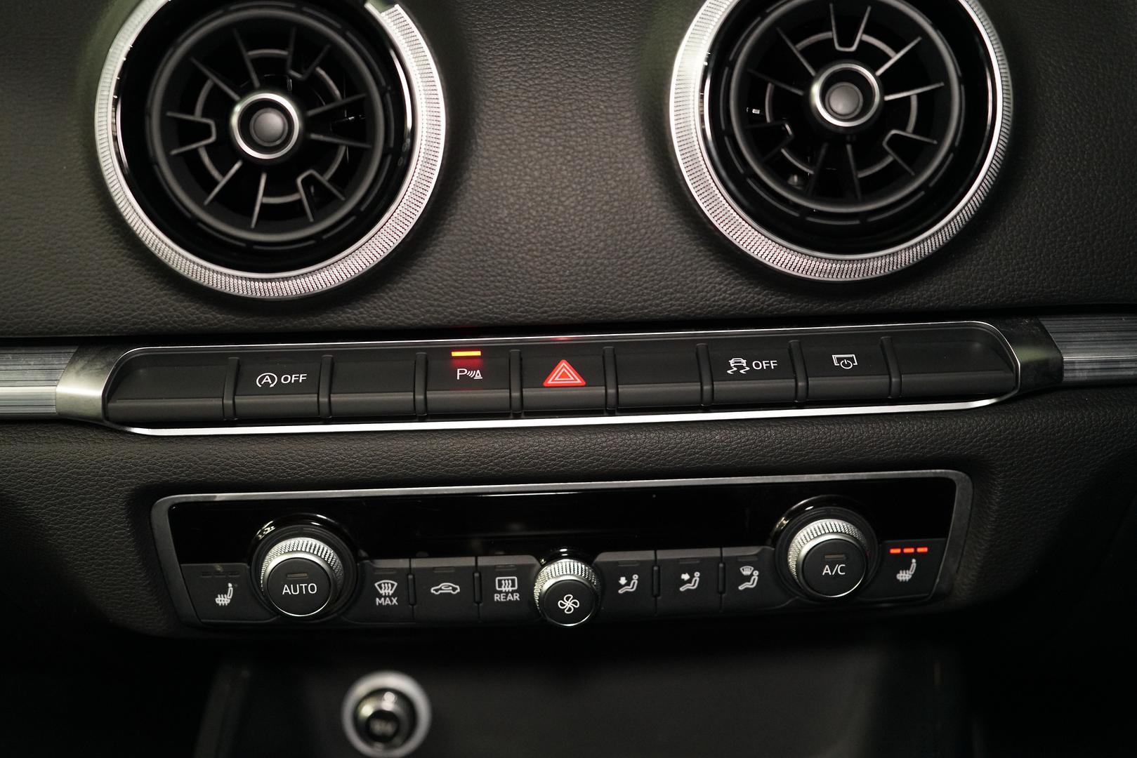 2019 AUDI A3 8V MY19 35 TFSI (1.4 TFSI) 7 SP AUTO S-TRONIC 4D SEDAN