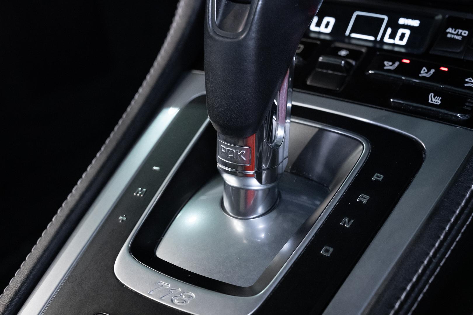 2017 PORSCHE 718 CAYMAN S 982 AUTO MY18 SEDAN