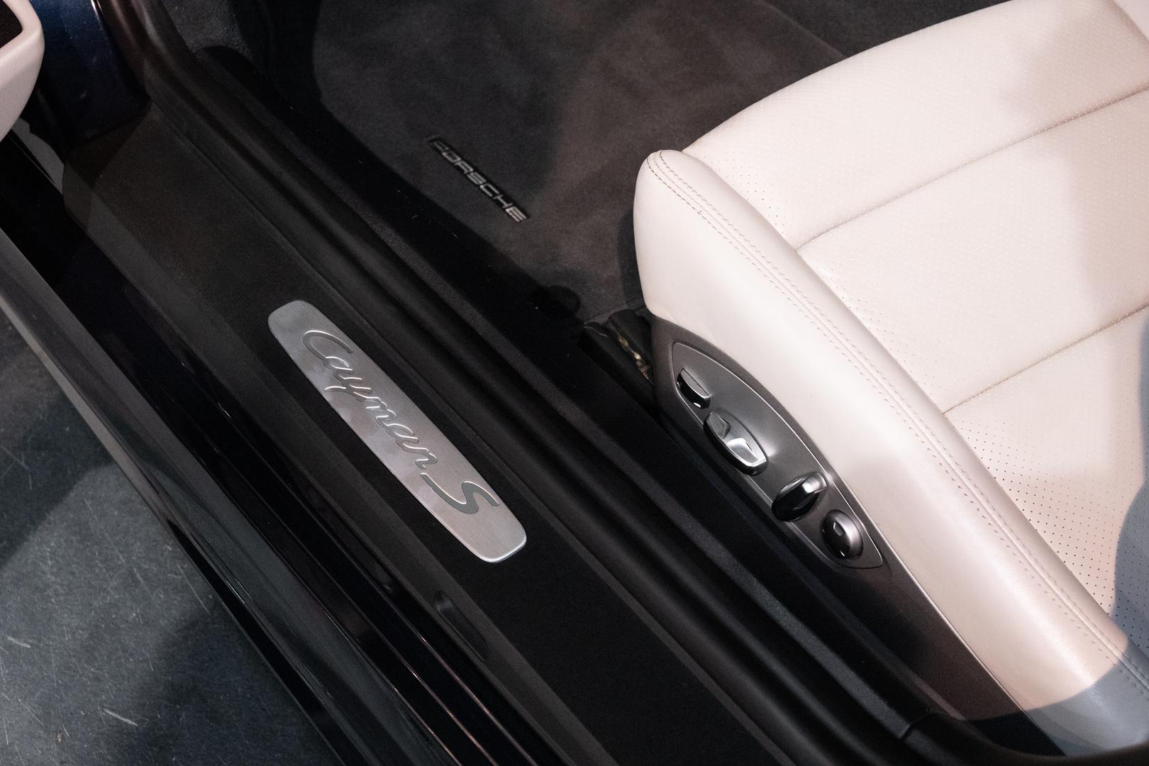 2017 PORSCHE 718 CAYMAN S 982 AUTO MY18 SEDAN