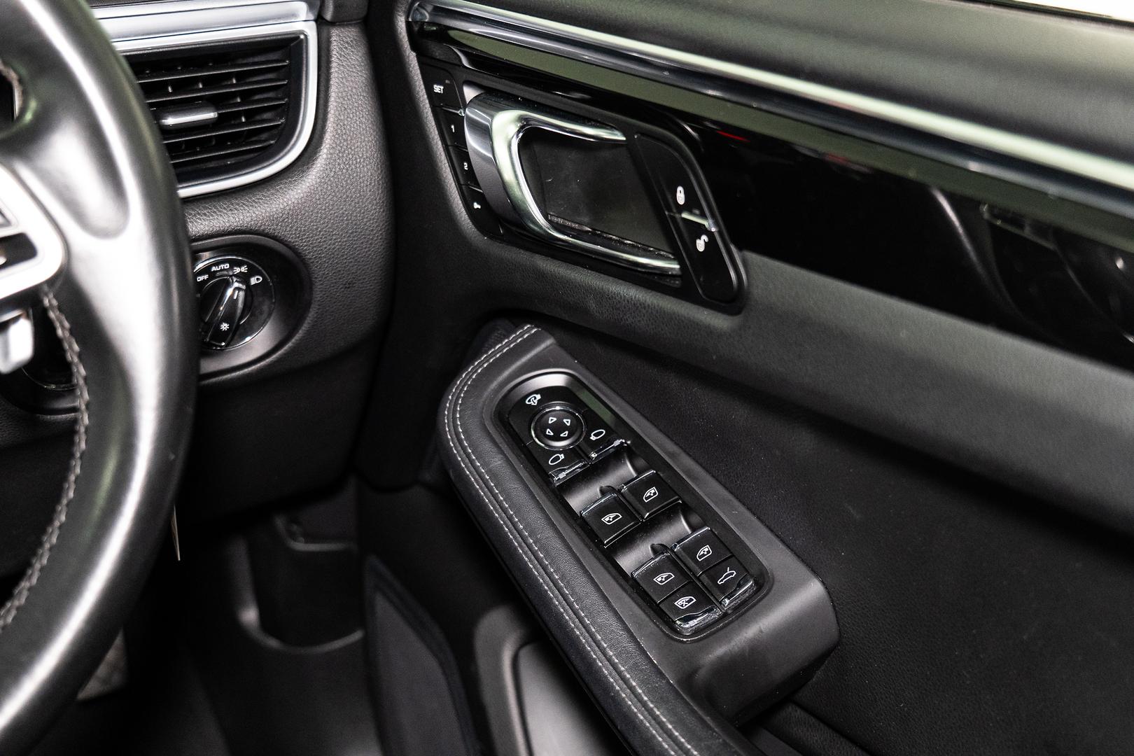2014 PORSCHE MACAN MY15 S DIESEL 7 SP AUTO DUAL CLUTCH 4D WAGON