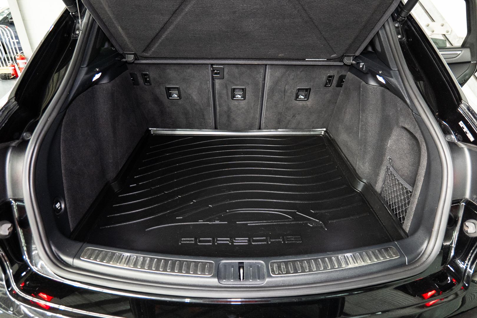 2020 PORSCHE MACAN 95B MY20 7 SP AUTO DUAL CLUTCH 4D WAGON