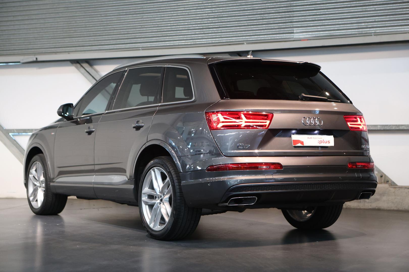2018 AUDI Q7 4M MY19 50 TDI QUATTRO 8 SP AUTOMATIC TIPTRONIC 4D WAGON