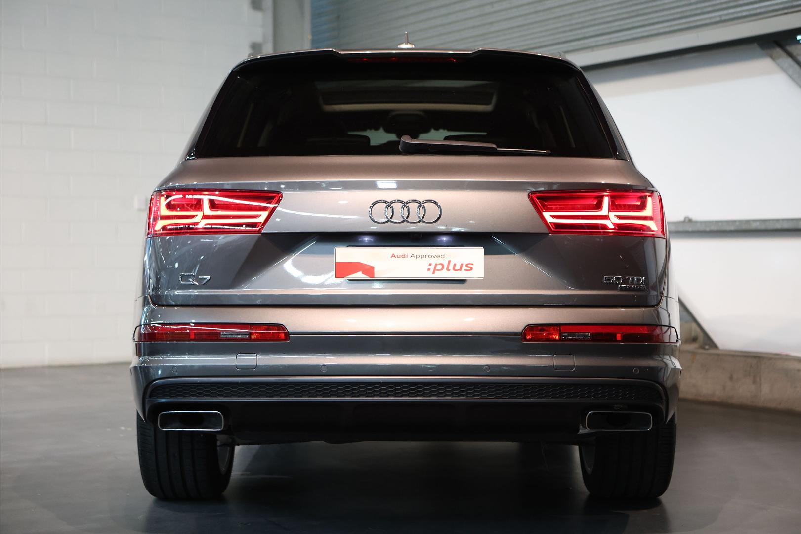 2018 AUDI Q7 4M MY19 50 TDI QUATTRO 8 SP AUTOMATIC TIPTRONIC 4D WAGON