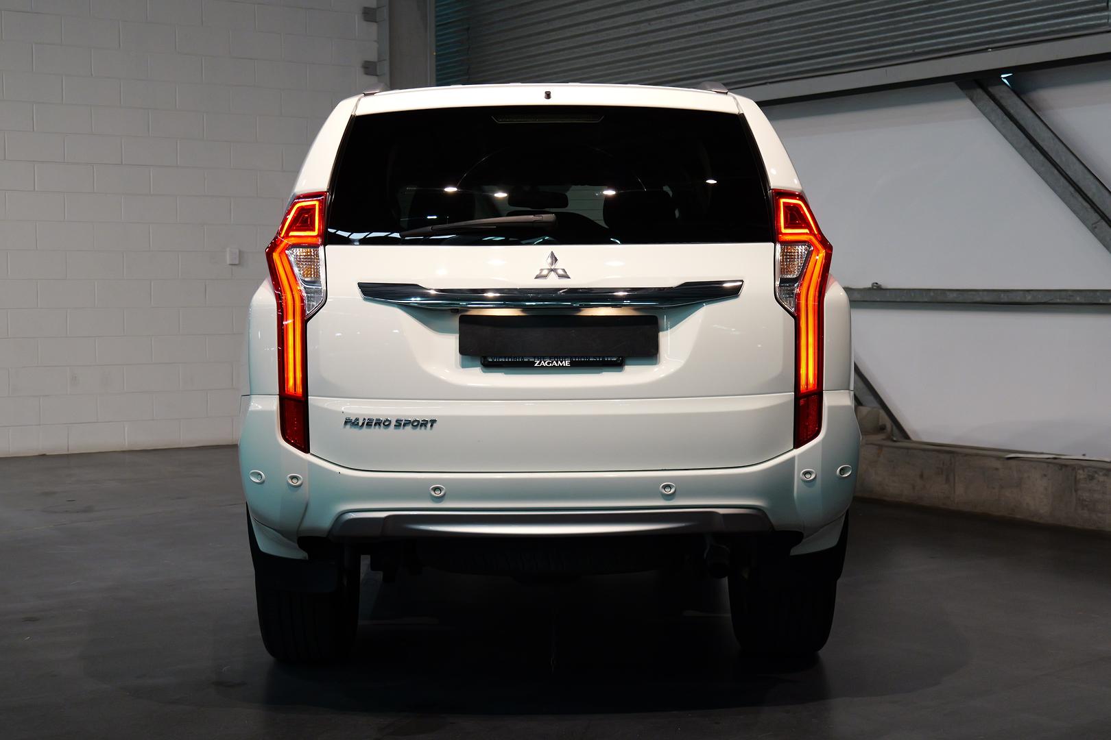 2017 MITSUBISHI PAJERO SPORT MY16 EXCEED (4x4) 7 SEAT 8 SP AUTOMATIC 4D WAGON