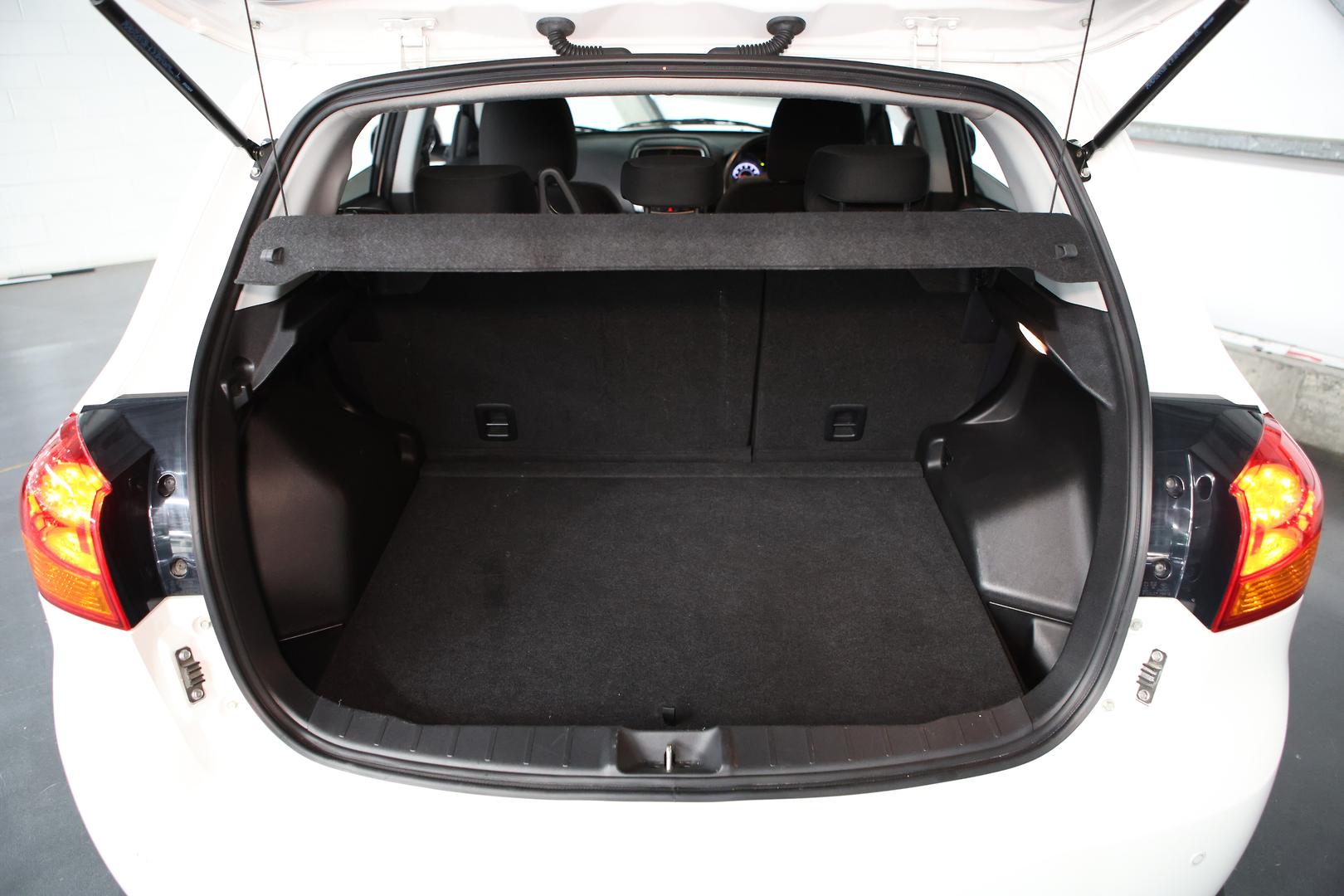 2017 MITSUBISHI ASX XC MY17 LS (2WD) CONTINUOUS VARIABLE 4D WAGON