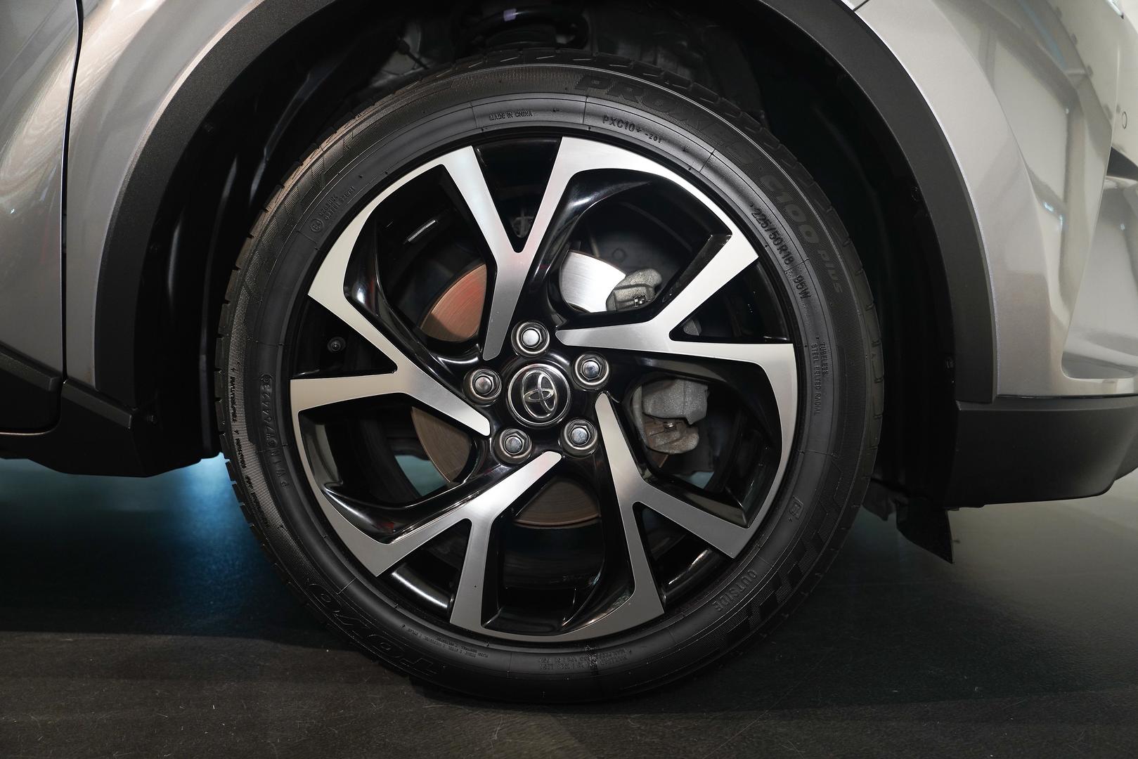 2018 TOYOTA C-HR NGX10R UPDATE KOBA (2WD) CONTINUOUS VARIABLE 4D WAGON