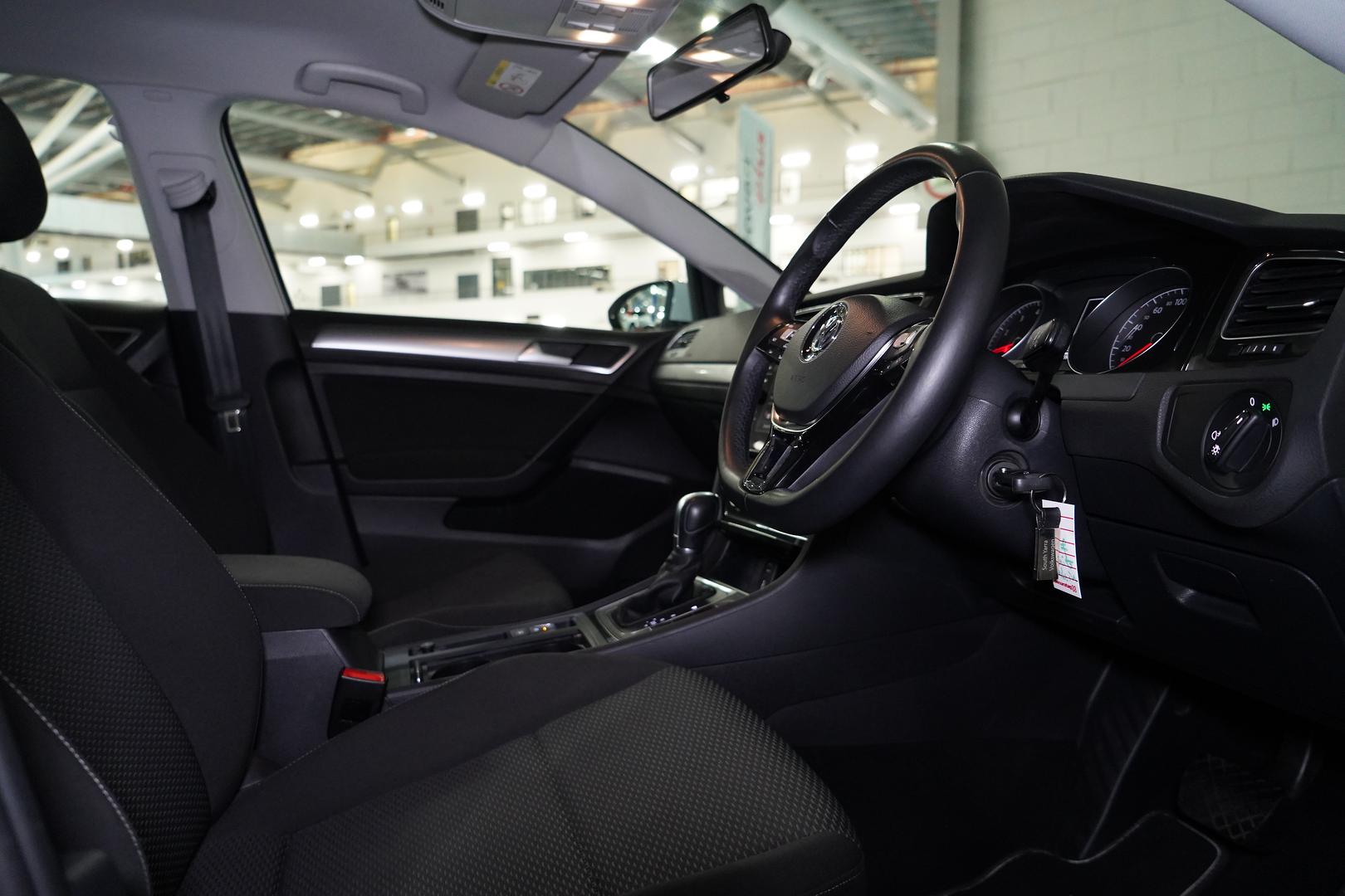 2018 VOLKSWAGEN GOLF AU MY18 110 TSI TRENDLINE 7 SP AUTO DIRECT SHIFT 4D WAGON