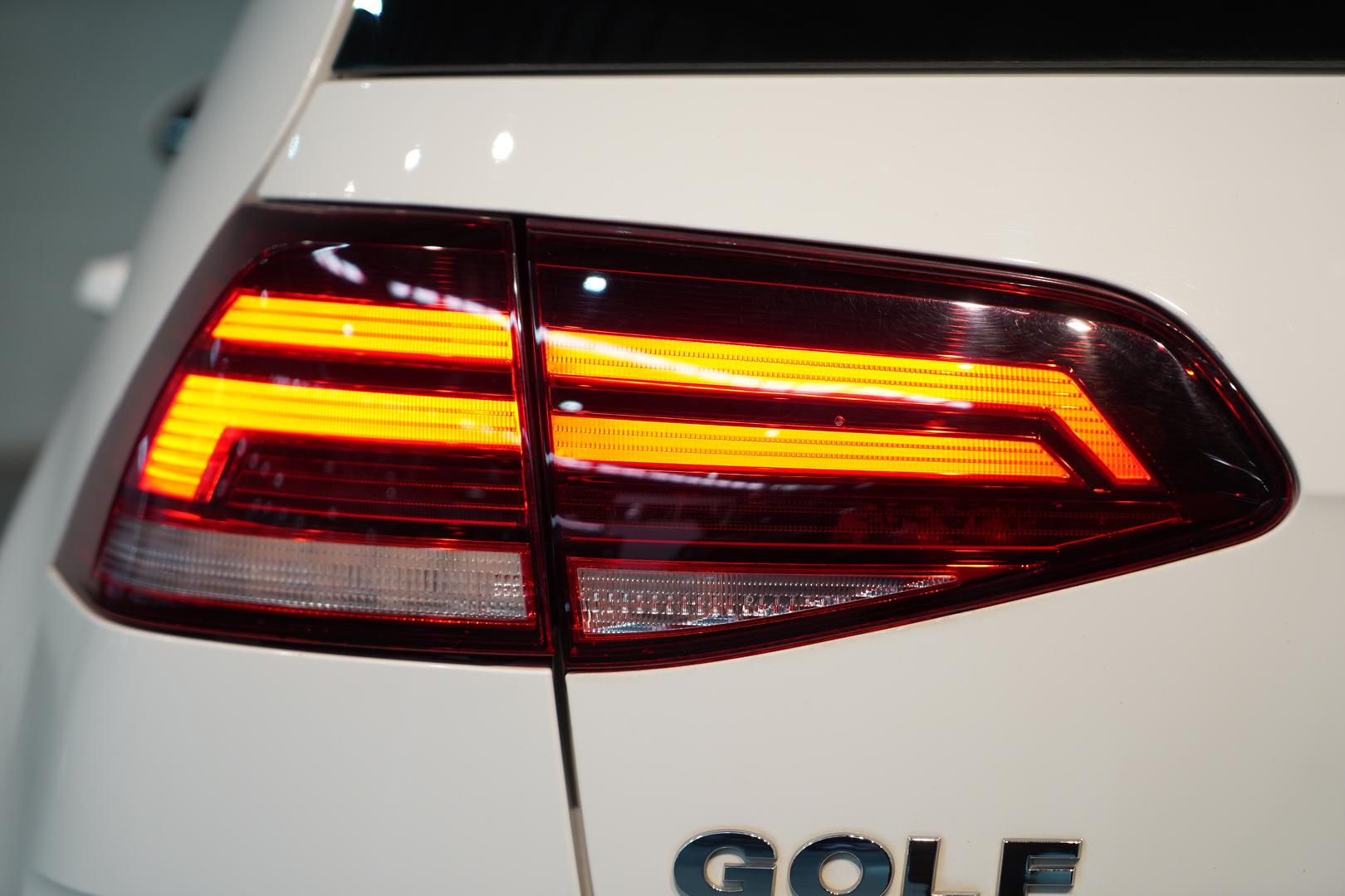 2018 VOLKSWAGEN GOLF AU MY18 110 TSI TRENDLINE 7 SP AUTO DIRECT SHIFT 4D WAGON