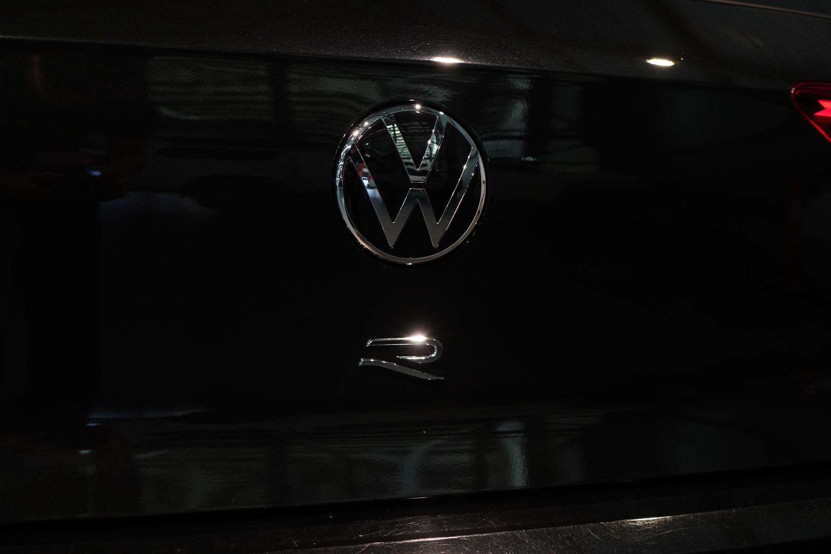 2024 VOLKSWAGEN GOLF 8.5 MY25 R 7 SP AUTO DIRECT SHIFT 5D HATCHBACK