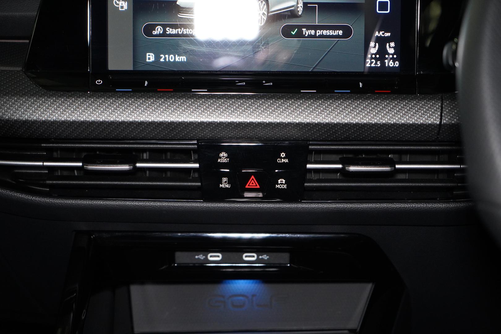 2024 VOLKSWAGEN GOLF 8.5 MY25 R 7 SP AUTO DIRECT SHIFT 5D HATCHBACK