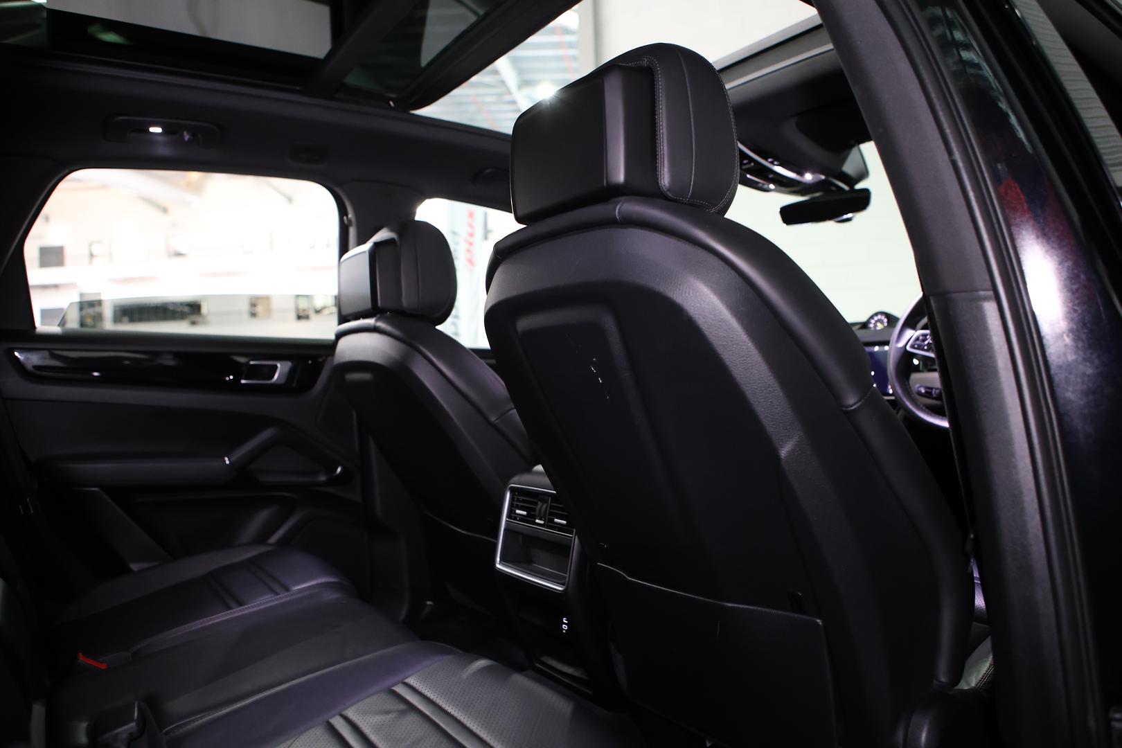 2020 PORSCHE CAYENNE 9YA MY21 E-HYBRID 8 SP AUTO TIPTRONIC S 4D WAGON