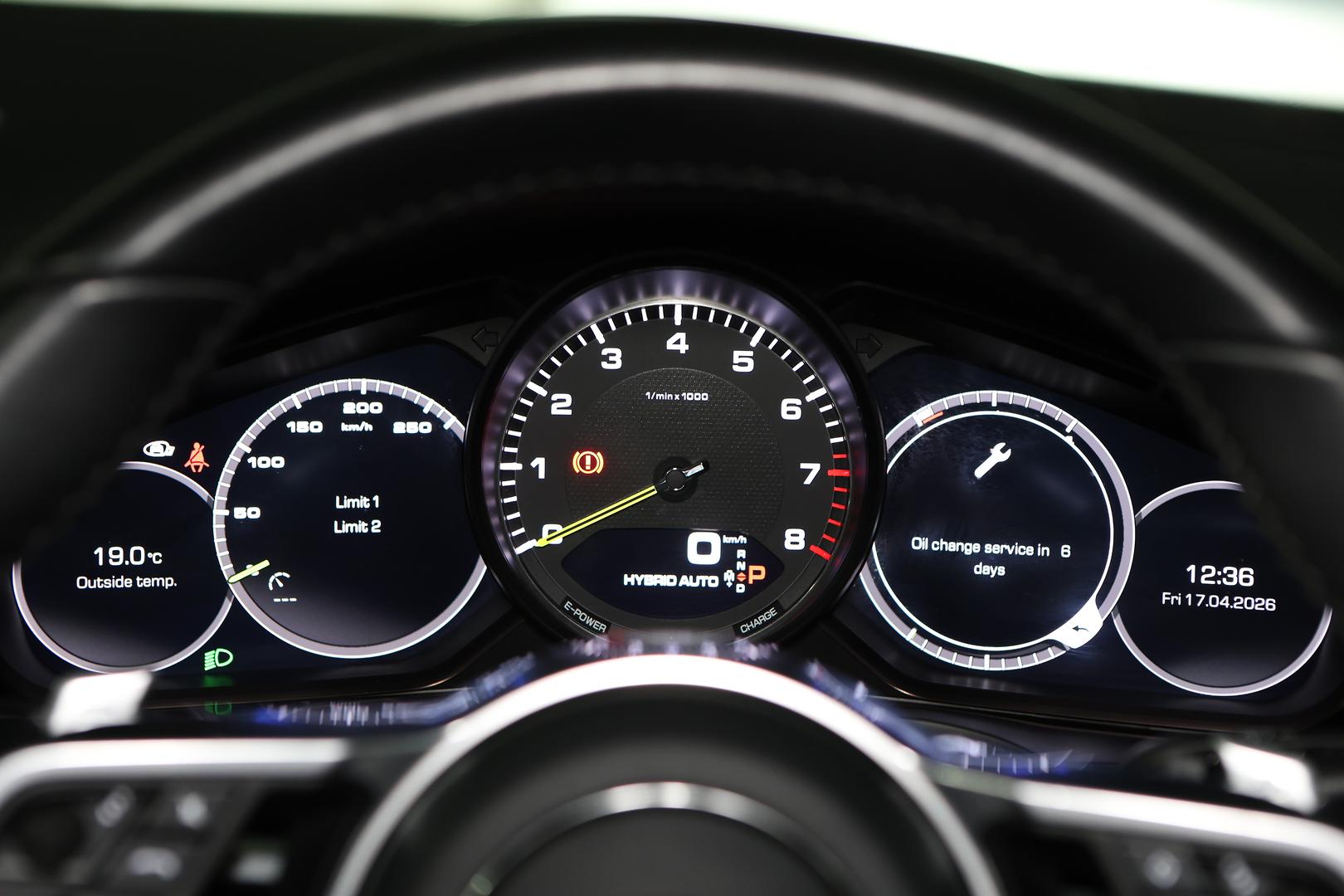 2020 PORSCHE CAYENNE 9YA MY21 E-HYBRID 8 SP AUTO TIPTRONIC S 4D WAGON