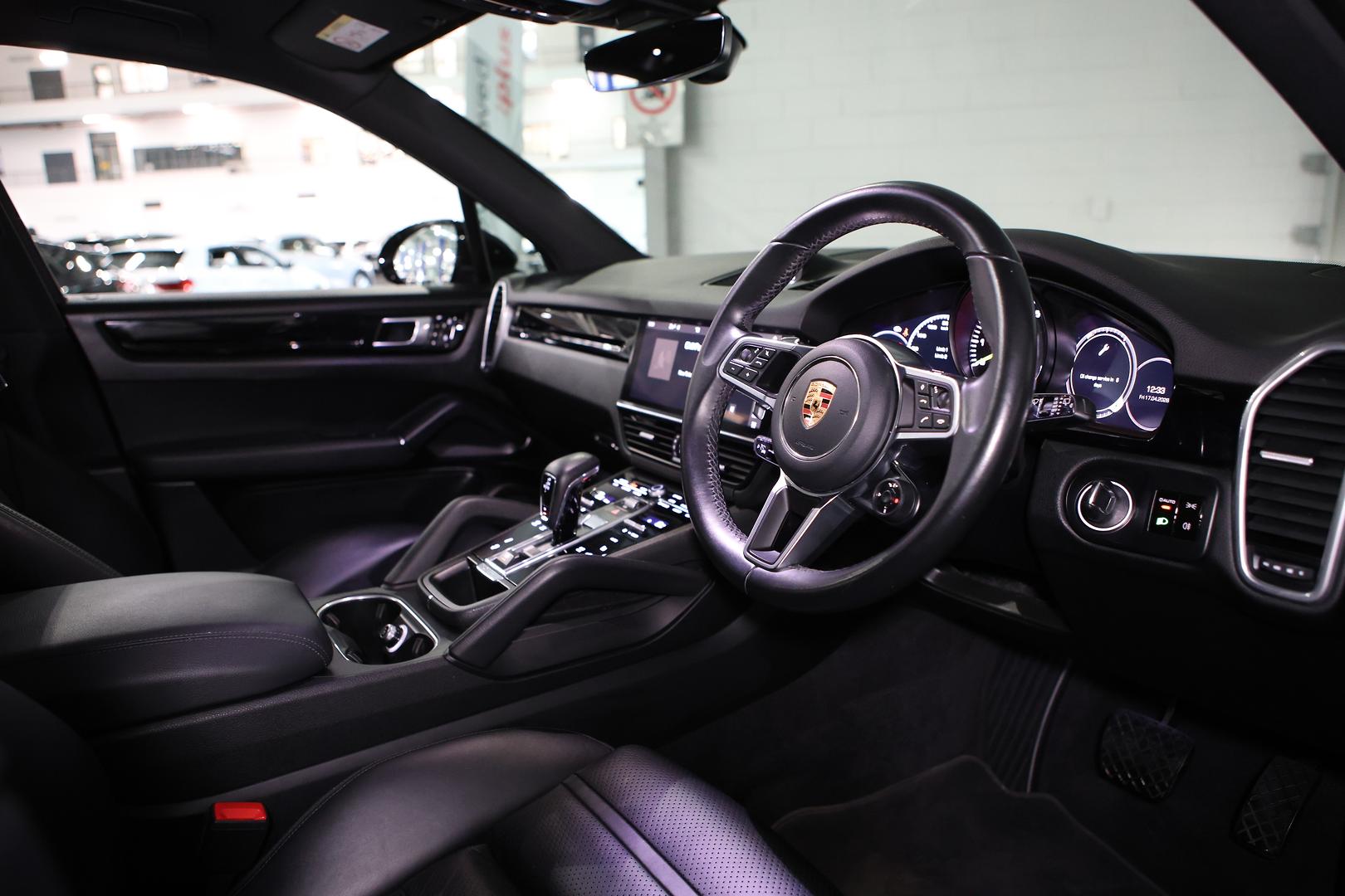 2020 PORSCHE CAYENNE 9YA MY21 E-HYBRID 8 SP AUTO TIPTRONIC S 4D WAGON