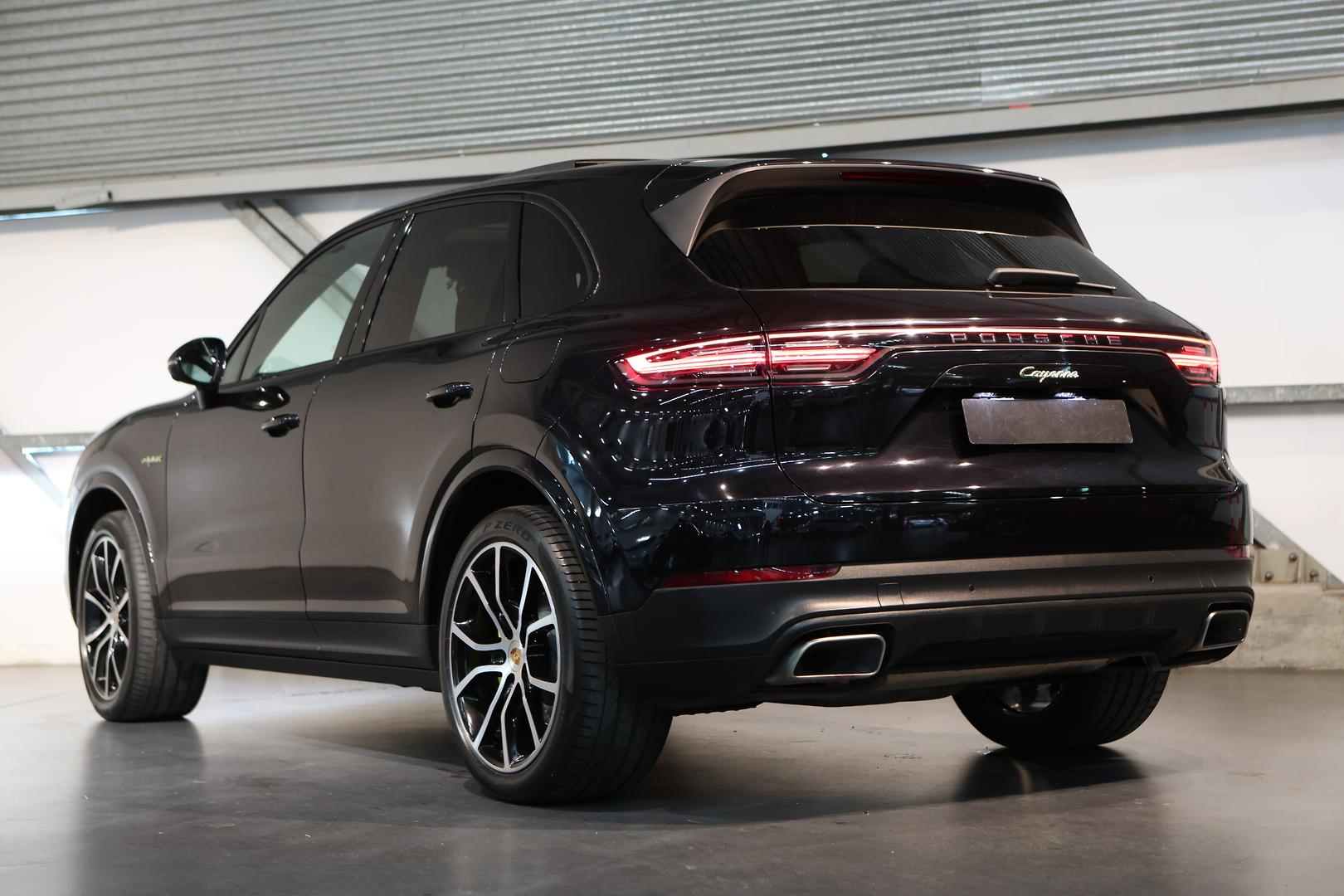 2020 PORSCHE CAYENNE 9YA MY21 E-HYBRID 8 SP AUTO TIPTRONIC S 4D WAGON