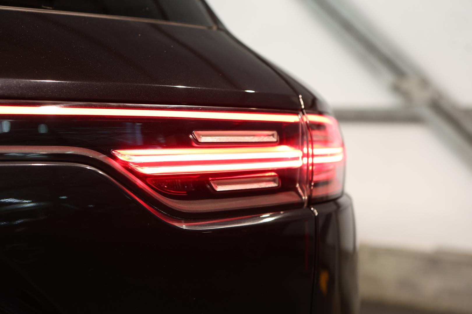2020 PORSCHE CAYENNE 9YA MY21 E-HYBRID 8 SP AUTO TIPTRONIC S 4D WAGON