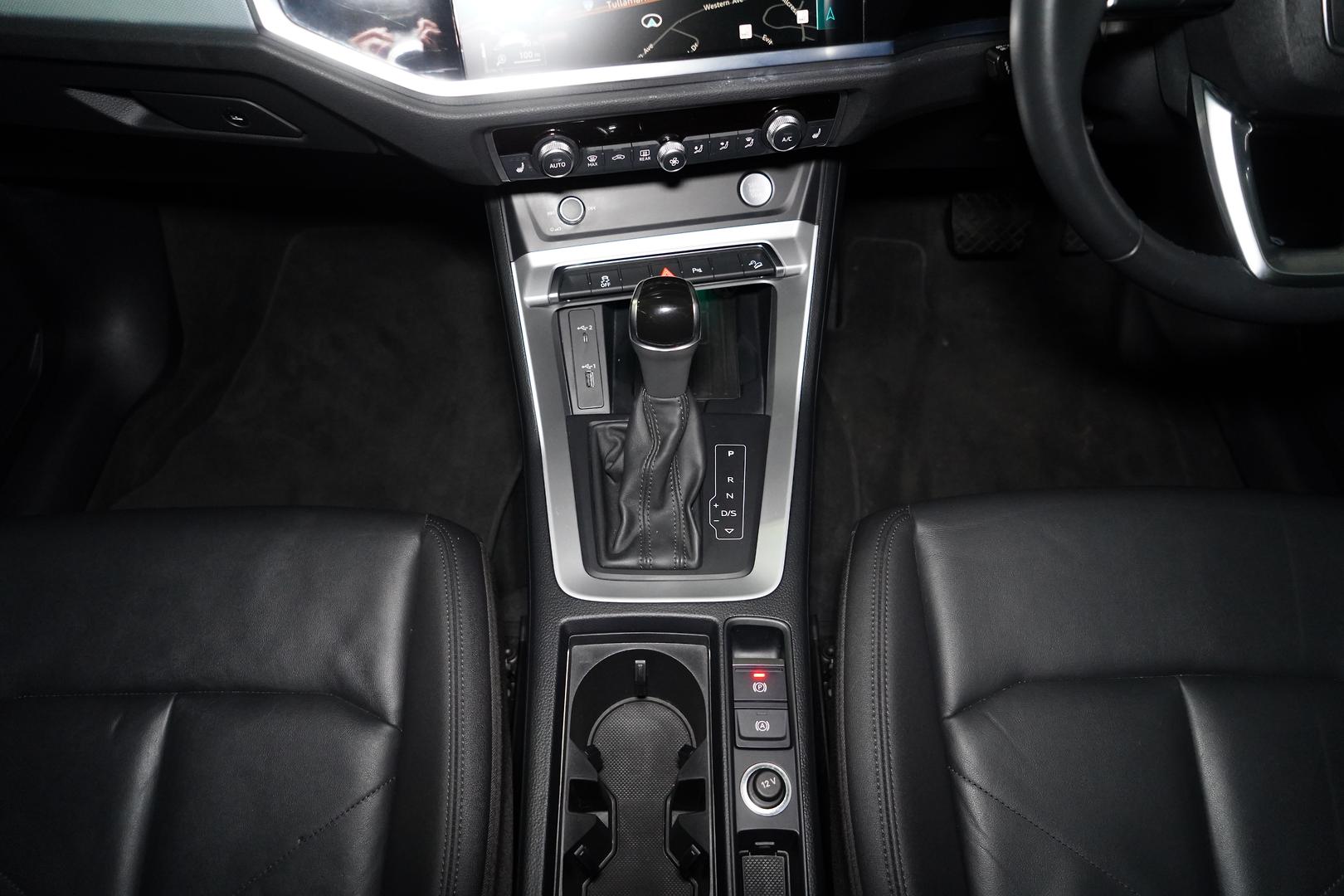 2019 AUDI Q3 F3 MY20 35 TFSI S LINE LAUNCH EDITION 6 SP AUTOMATIC STEPTRONIC 4D SPORTBACK