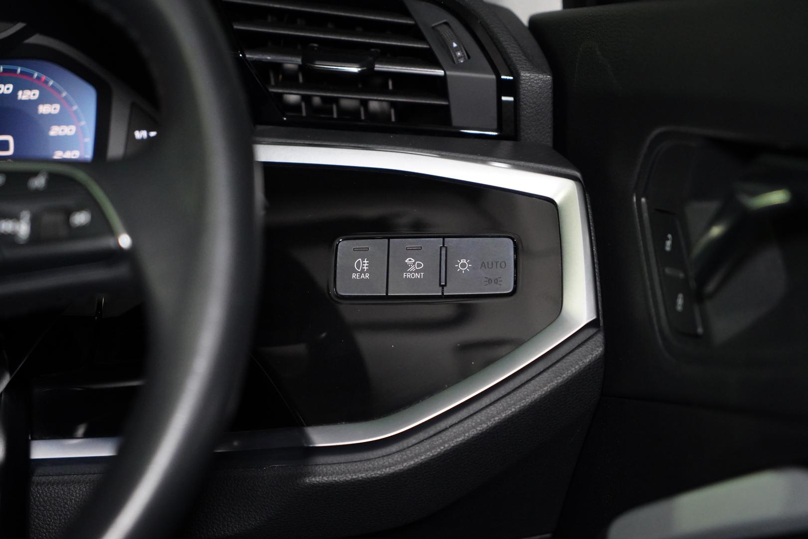 2019 AUDI Q3 F3 MY20 35 TFSI S LINE LAUNCH EDITION 6 SP AUTOMATIC STEPTRONIC 4D SPORTBACK