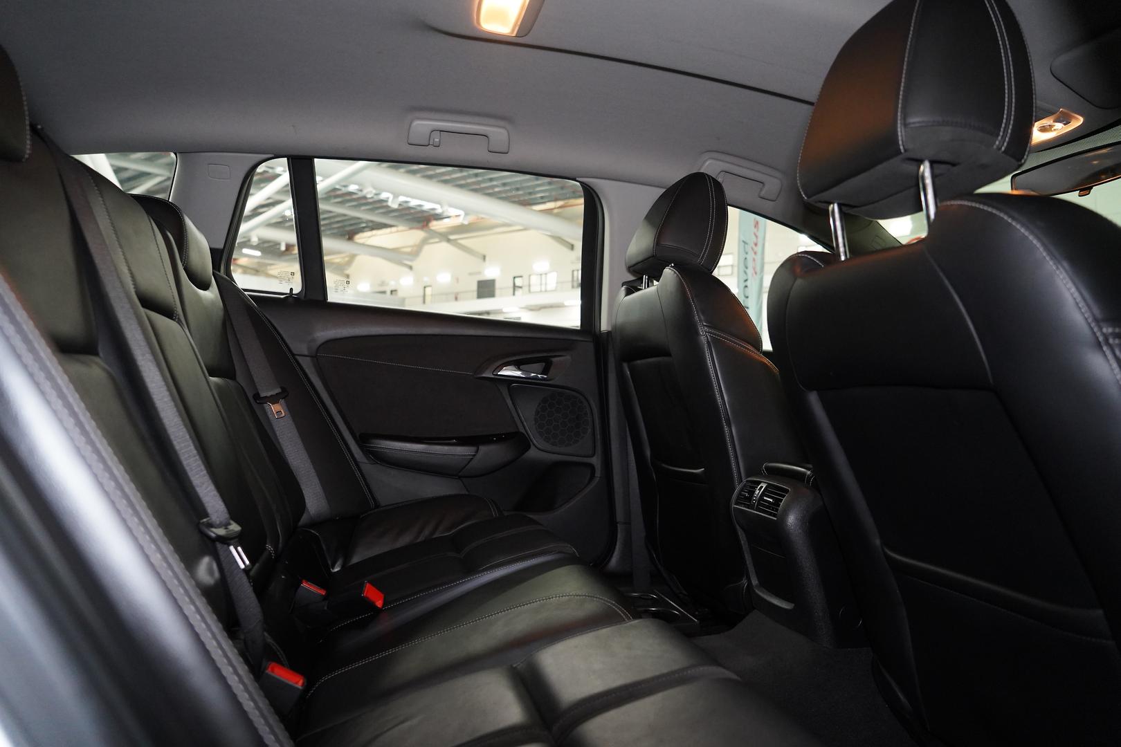 2015 HOLDEN COMMODORE VF II SS-V 6 SP AUTOMATIC 4D SPORTWAGON