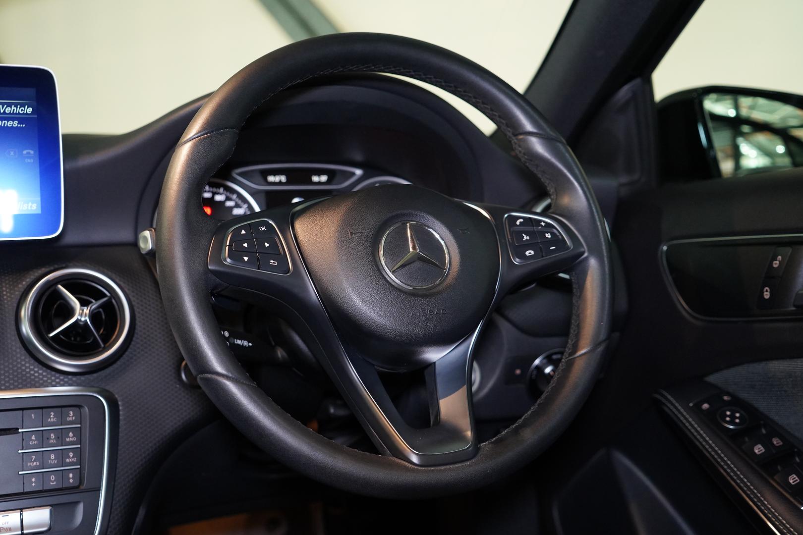 2017 MERCEDES-BENZ A180 176 MY17 7 SP AUTOMATIC 5D HATCHBACK