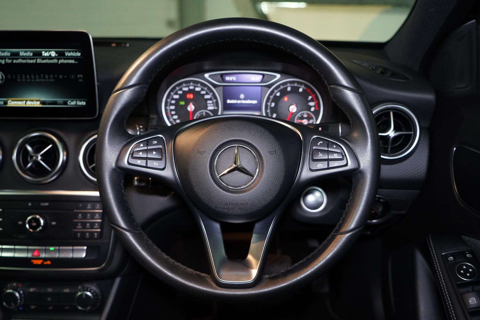2017 MERCEDES-BENZ A180 176 MY17 7 SP AUTOMATIC 5D HATCHBACK