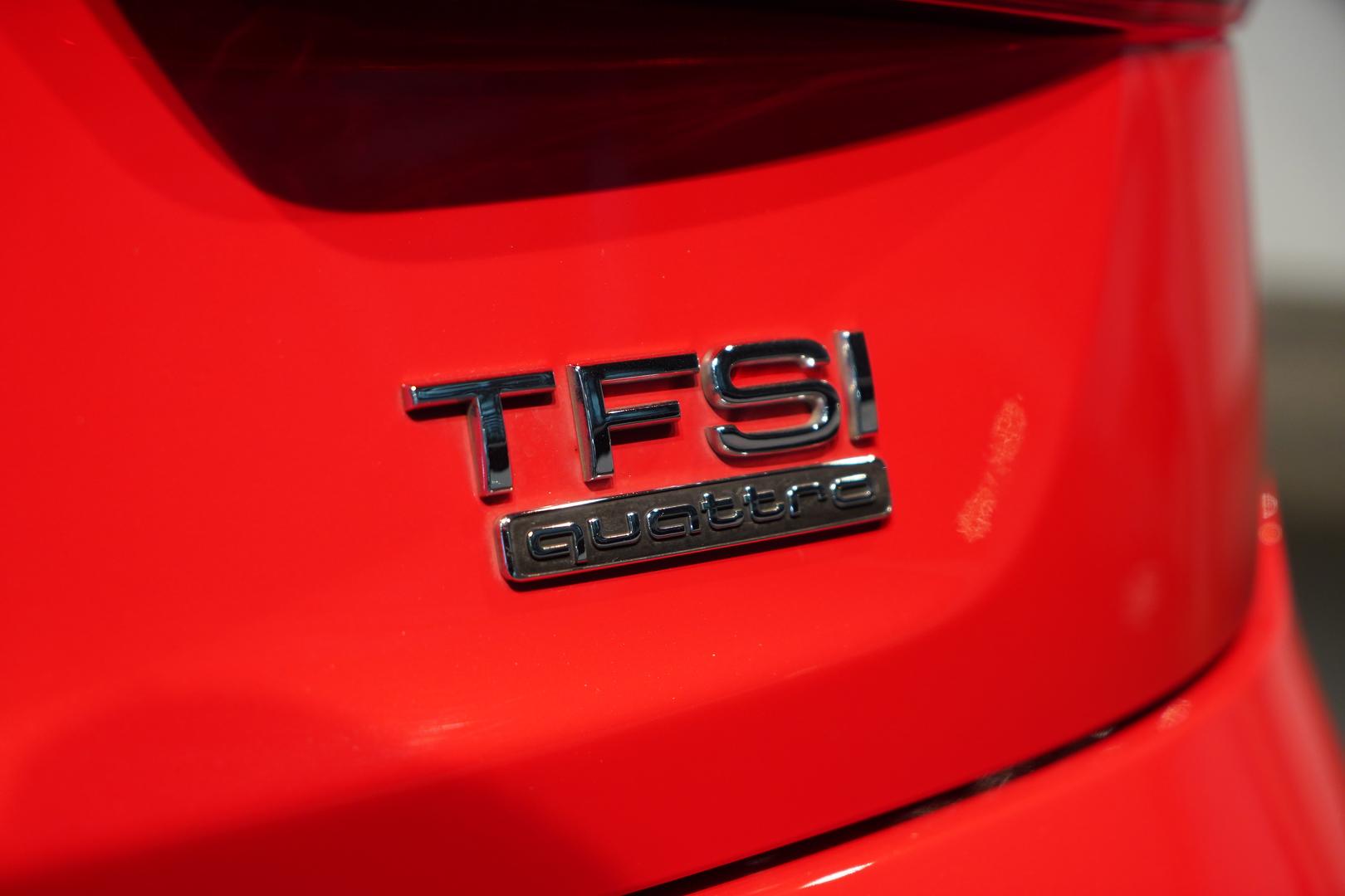 2016 AUDI Q3 8U MY16 2.0 TFSI SPORT QUATTRO (132kW) 7 SP AUTO DUAL CLUTCH 4D WAGON