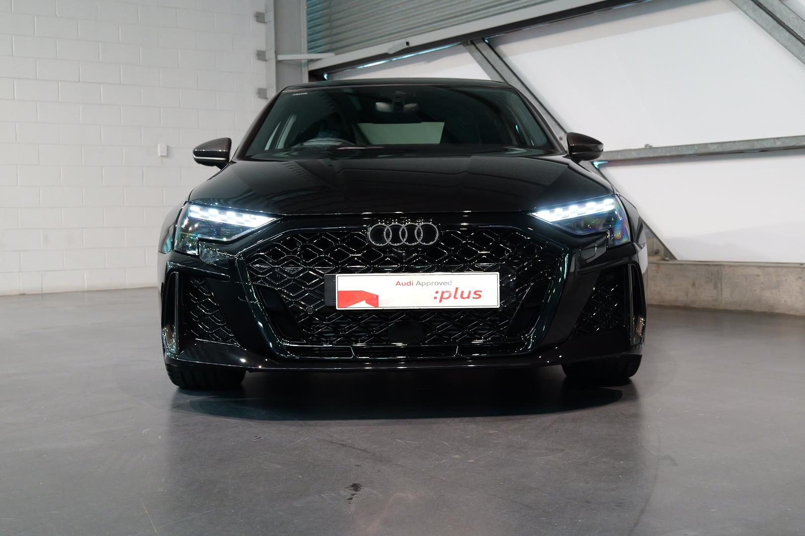 2025 AUDI RS 3 8Y MY25 2.5 TFSI S TRONIC 7 SP AUTO S-TRONIC 4D SEDAN