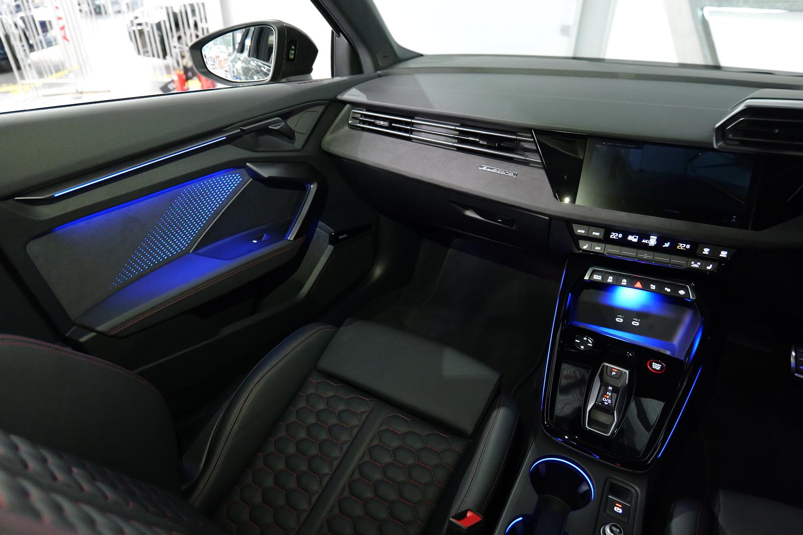 2025 AUDI RS 3 8Y MY25 2.5 TFSI S TRONIC 7 SP AUTO S-TRONIC 4D SEDAN