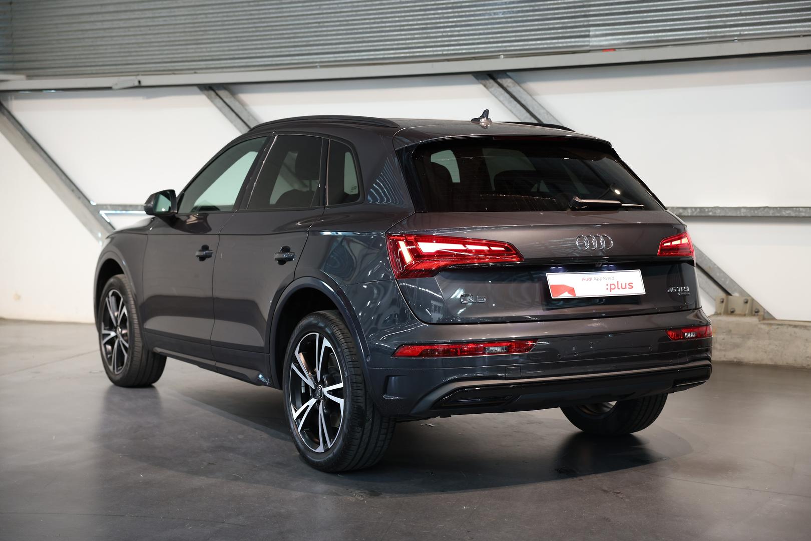 2020 AUDI Q5 FY MY21 45 TFSI QUATTRO LAUNCH ED MHEV 7 SP AUTO S-TRONIC 4D WAGON
