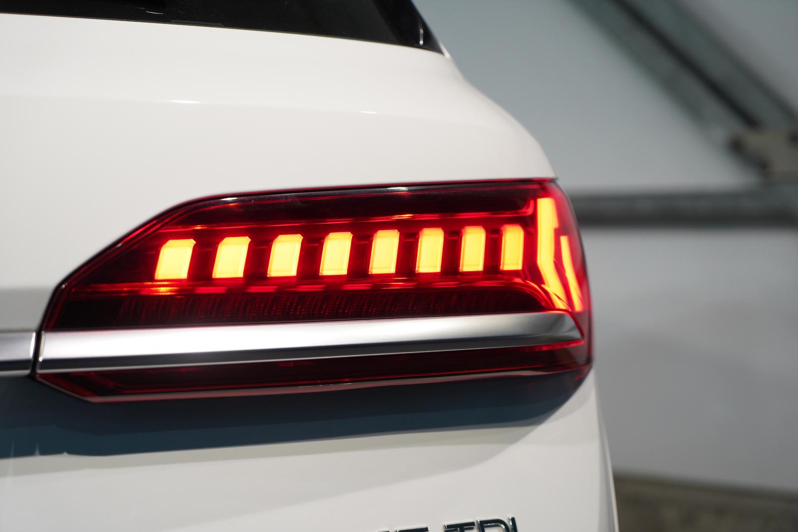 2021 AUDI Q7 4M MY21 50 TDI QUATTRO MHEV 8 SP AUTOMATIC TIPTRONIC 4D WAGON