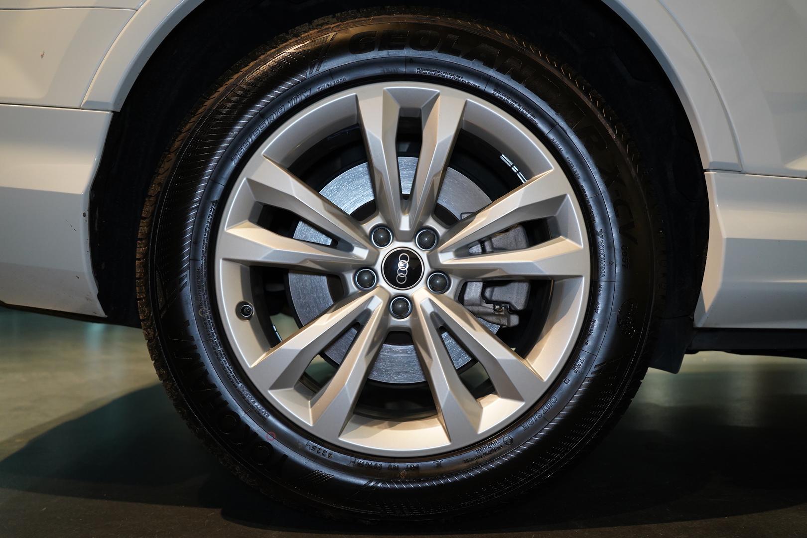 2021 AUDI Q7 4M MY21 50 TDI QUATTRO MHEV 8 SP AUTOMATIC TIPTRONIC 4D WAGON