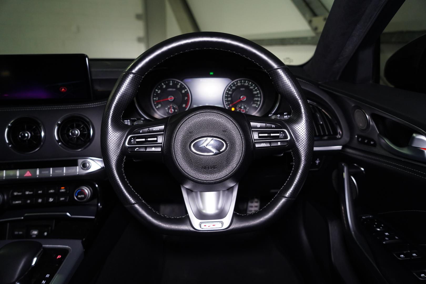 2020 KIA STINGER CK MY20 GT (BLACK LEATHER) 8 SP AUTOMATIC 4D SEDAN