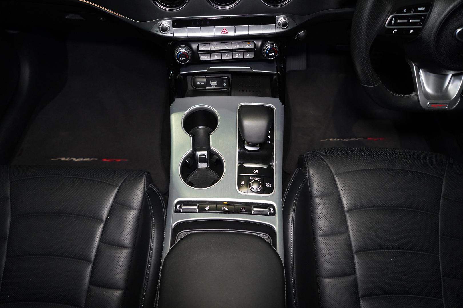 2020 KIA STINGER CK MY20 GT (BLACK LEATHER) 8 SP AUTOMATIC 4D SEDAN