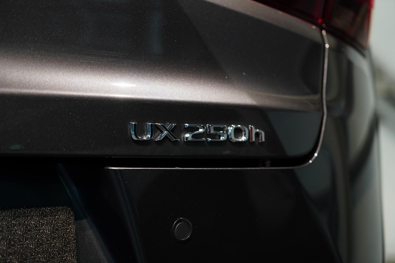 2023 LEXUS UX250h MZAH10R SPORTS LUXURY HYBRID ELECTRONIC CVT 4D WAGON