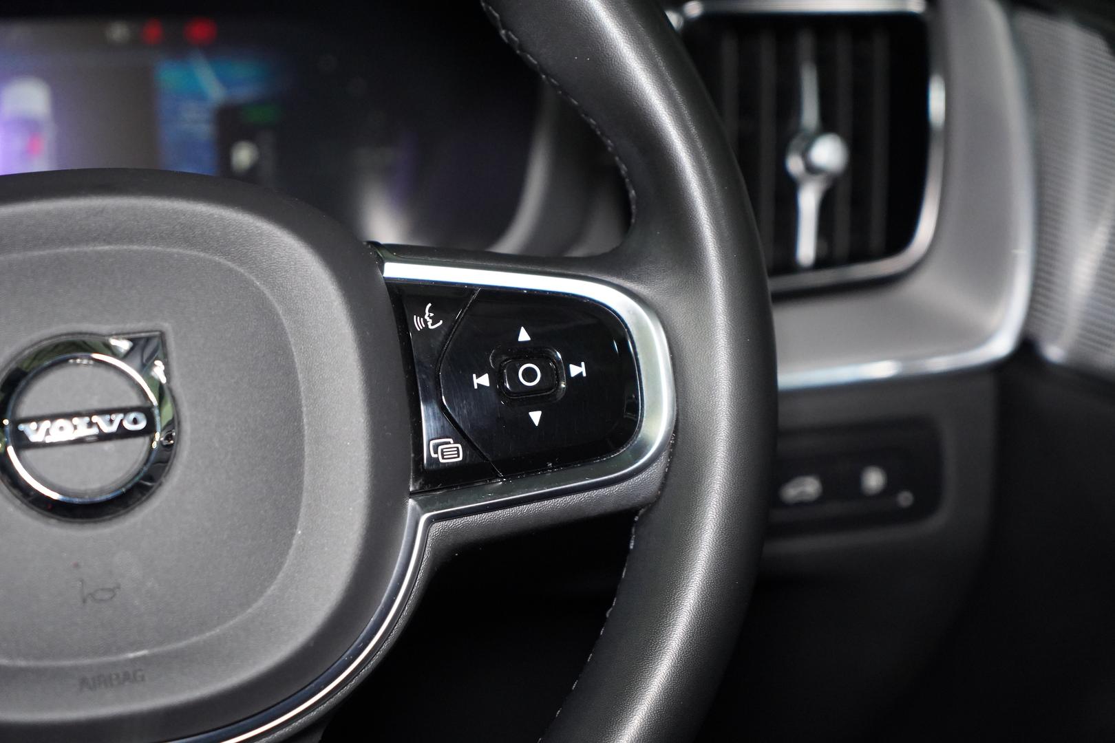 2022 VOLVO XC60 256 MY22 RECHARGE PHEV 8 SP AUTOMATIC 4D WAGON