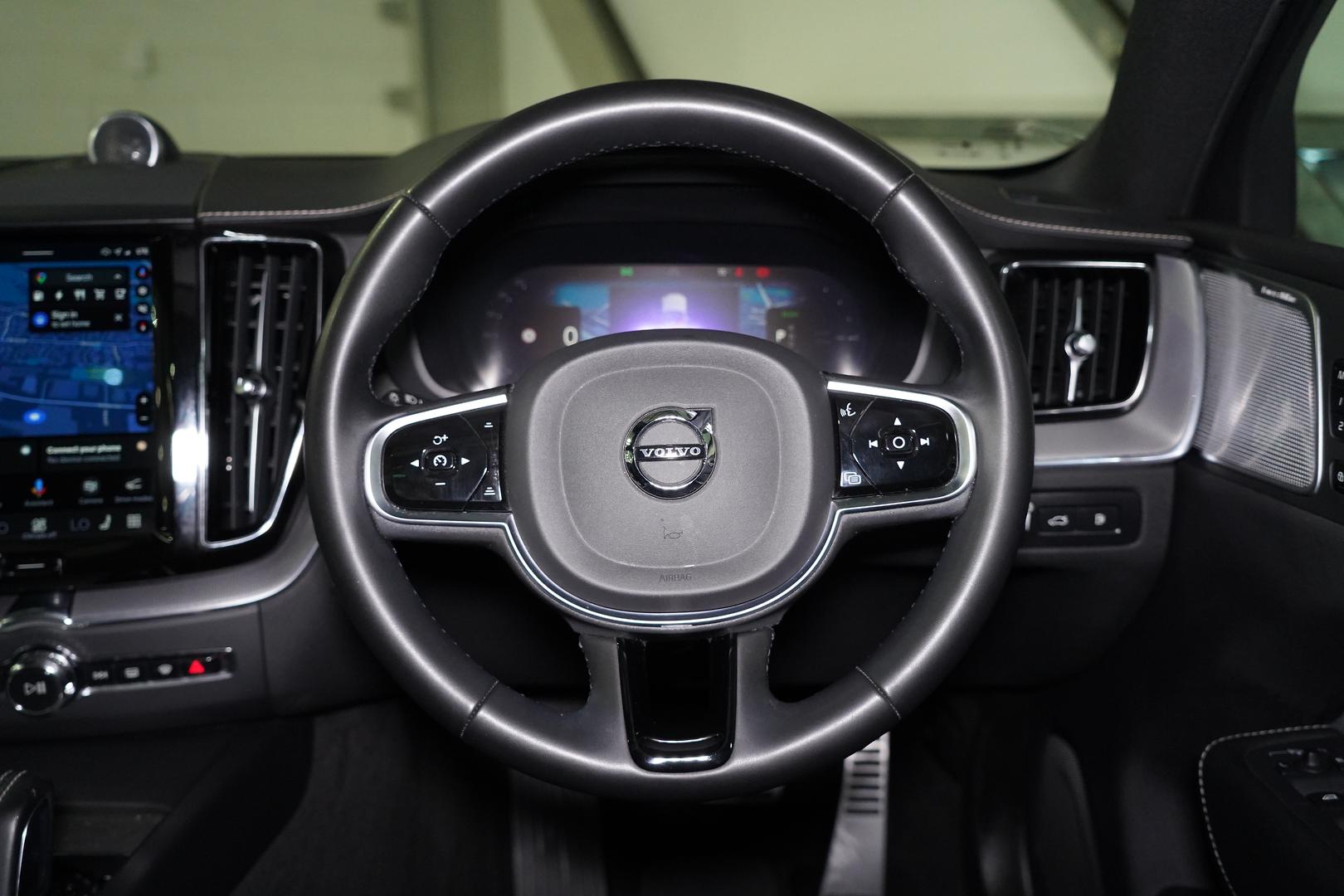 2022 VOLVO XC60 256 MY22 RECHARGE PHEV 8 SP AUTOMATIC 4D WAGON