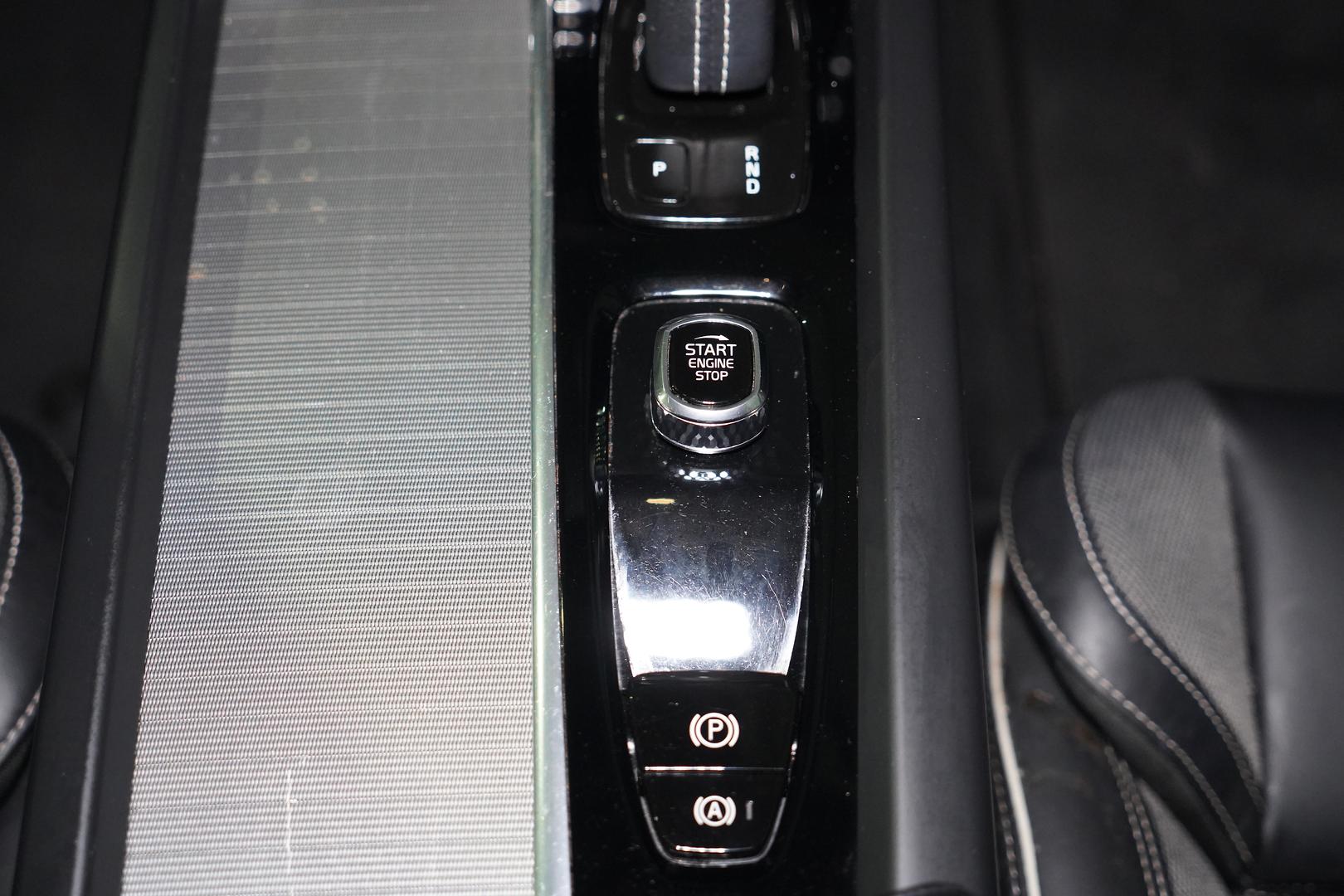 2022 VOLVO XC60 256 MY22 RECHARGE PHEV 8 SP AUTOMATIC 4D WAGON