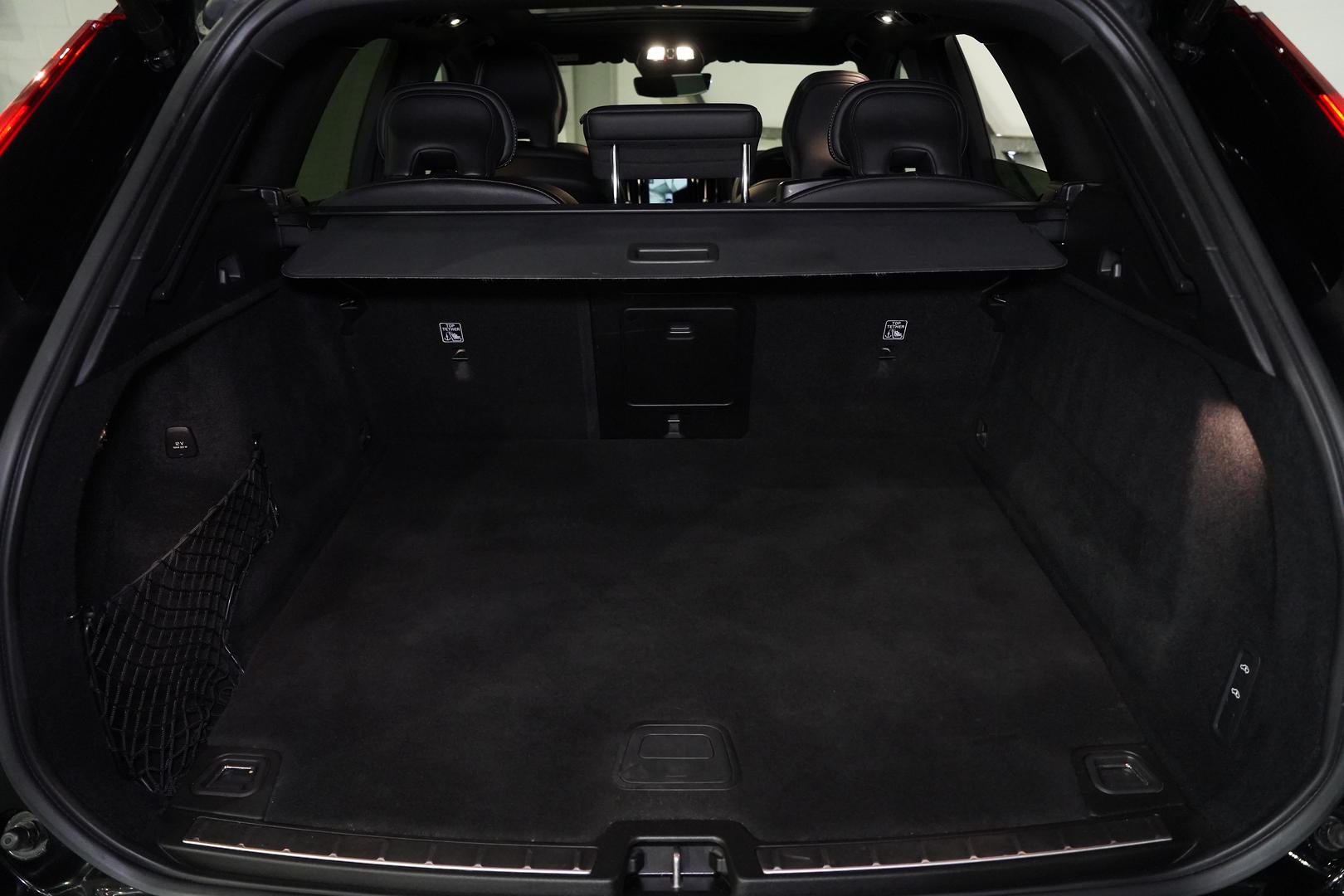 2022 VOLVO XC60 256 MY22 RECHARGE PHEV 8 SP AUTOMATIC 4D WAGON