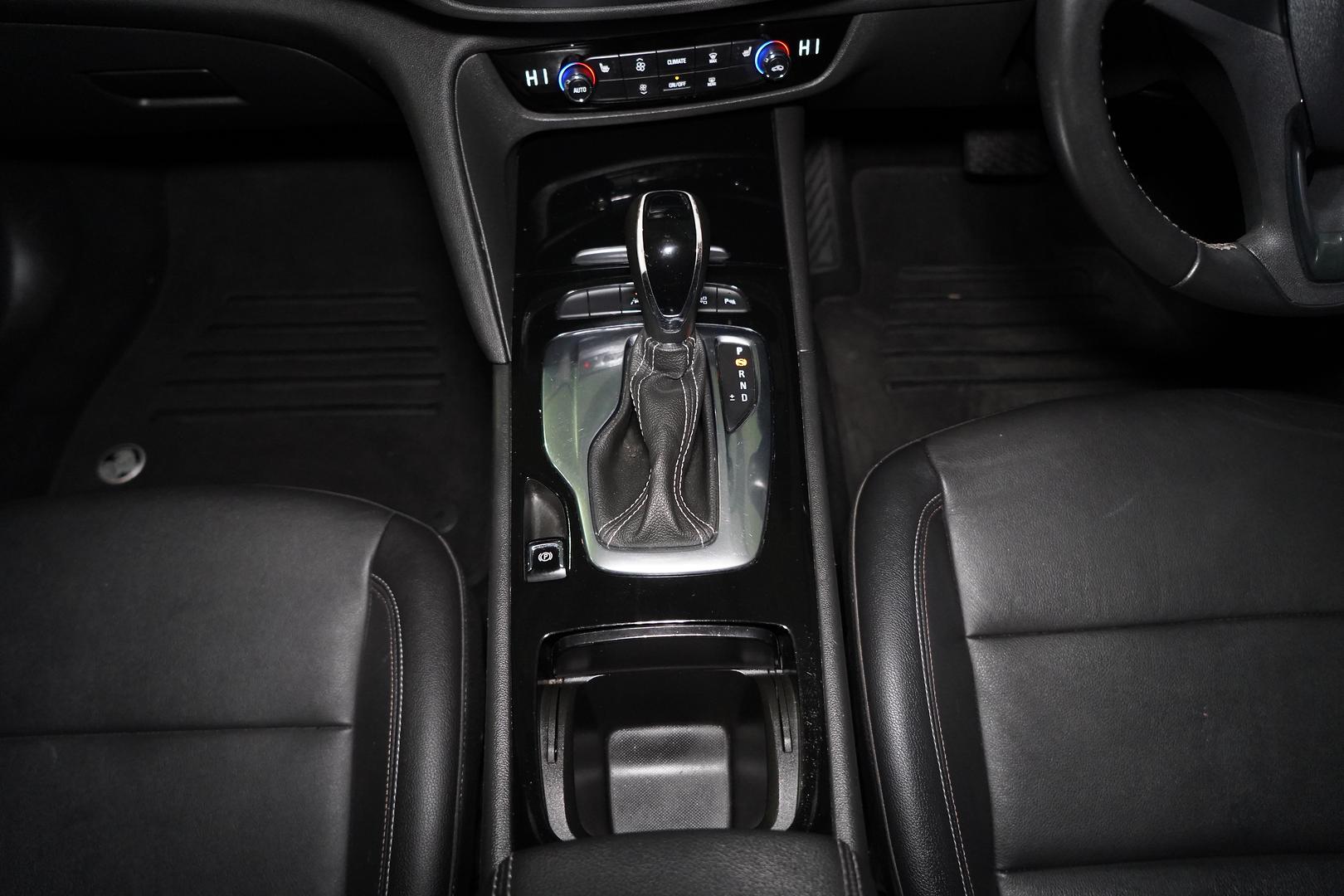 2018 HOLDEN CALAIS ZB 8 SP AUTOMATIC 5D LIFTBACK