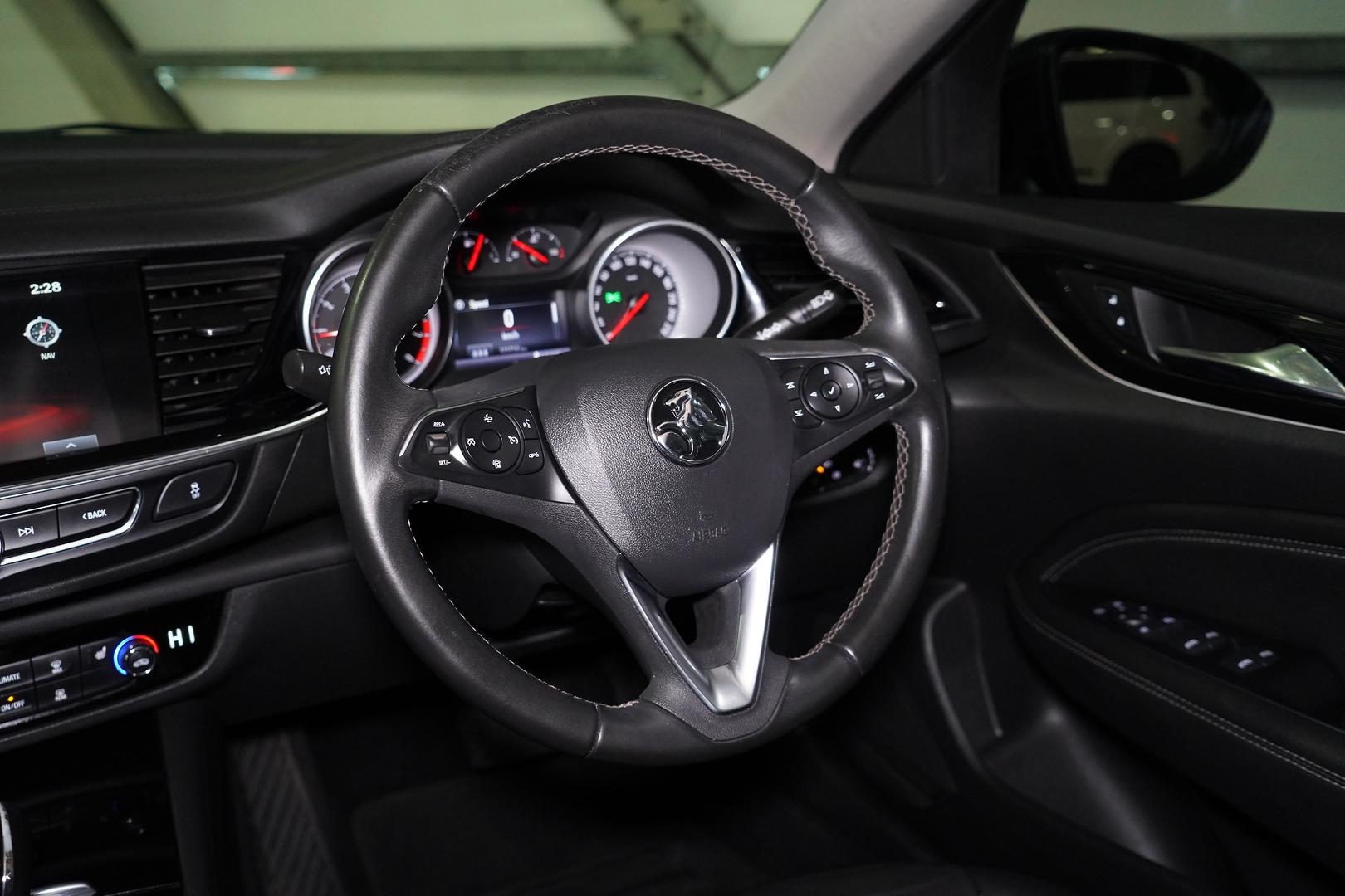 2018 HOLDEN CALAIS ZB 8 SP AUTOMATIC 5D LIFTBACK