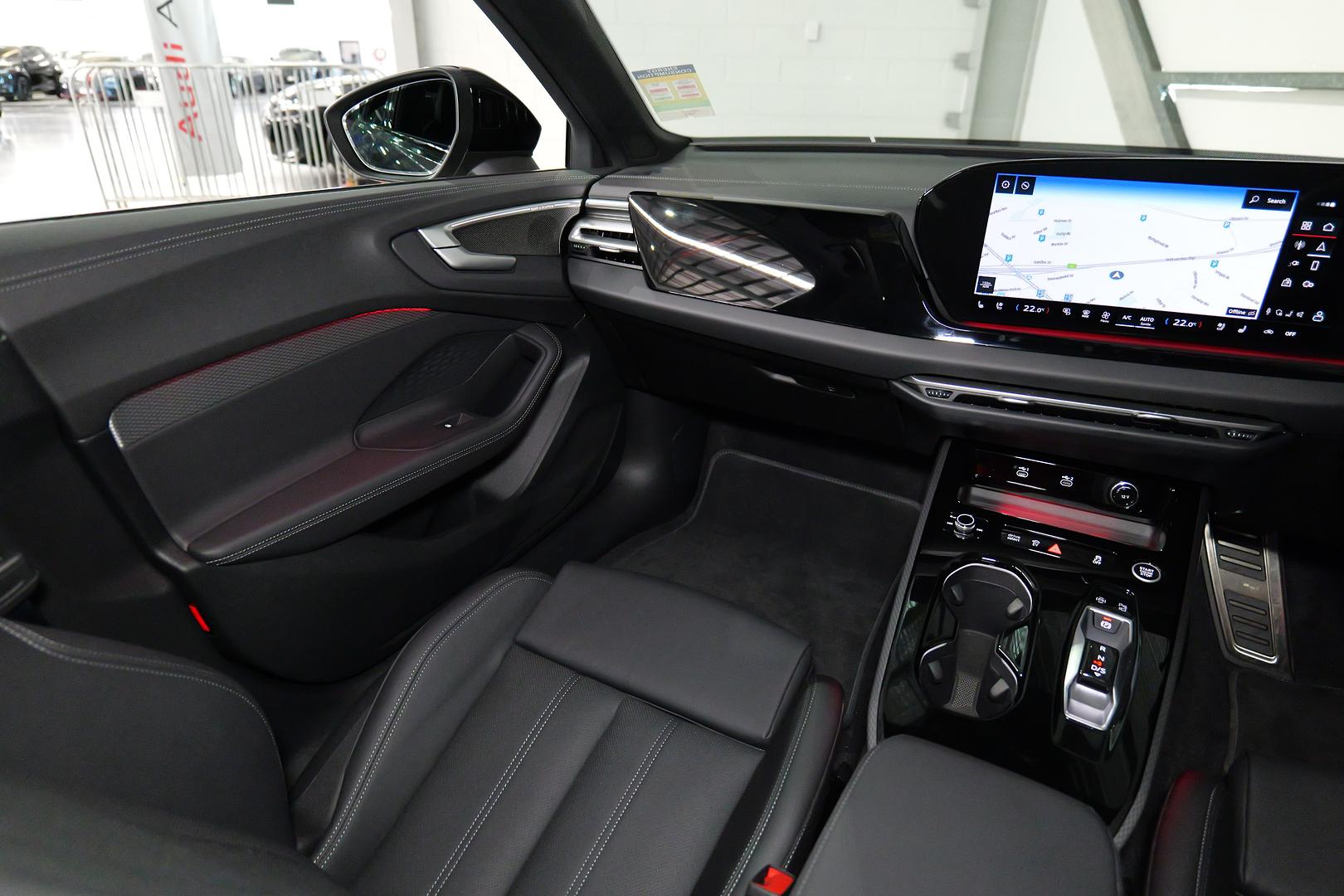 2025 AUDI A5 B10 E-HYBRID S-LINE AUTOMATIC 4D HATCHBACK