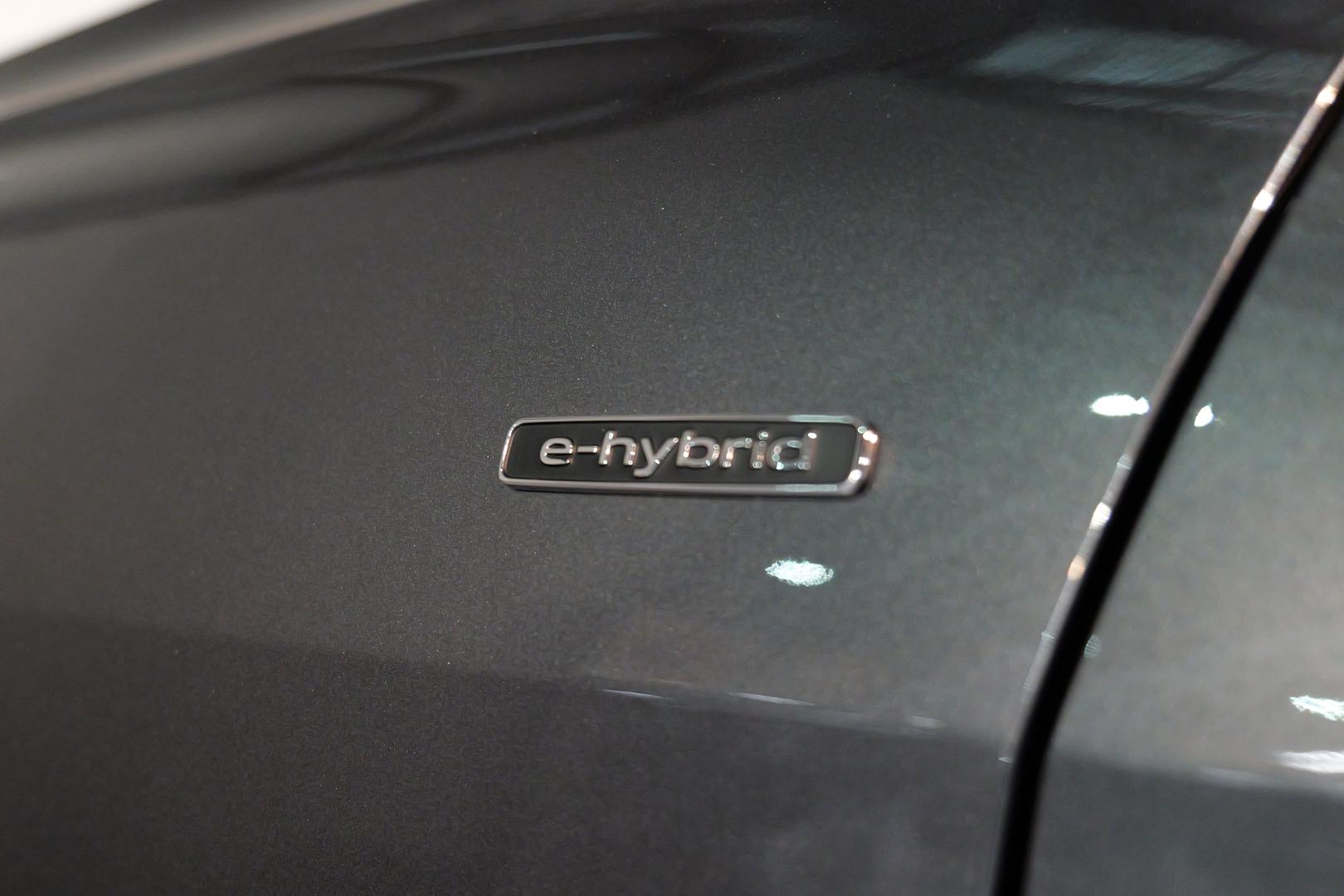 2025 AUDI A5 B10 E-HYBRID S-LINE AUTOMATIC 4D HATCHBACK