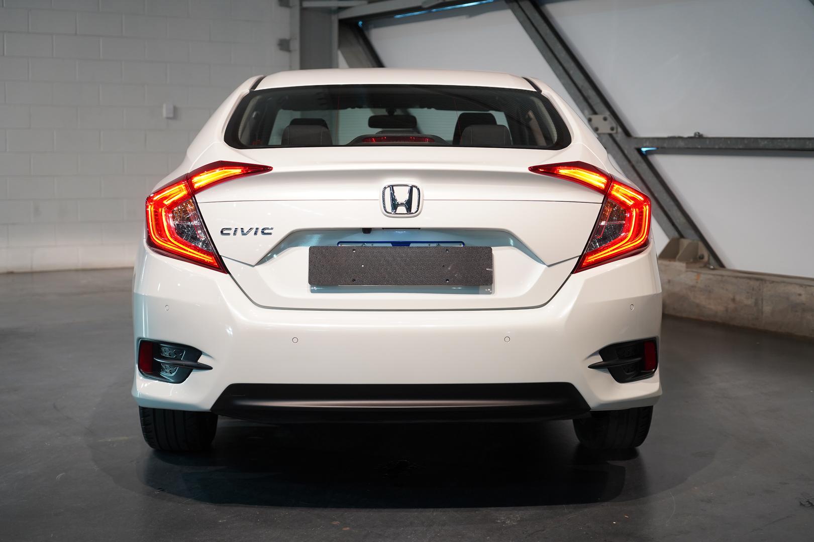 2017 HONDA CIVIC MY16 VTi-S CONTINUOUS VARIABLE 4D SEDAN