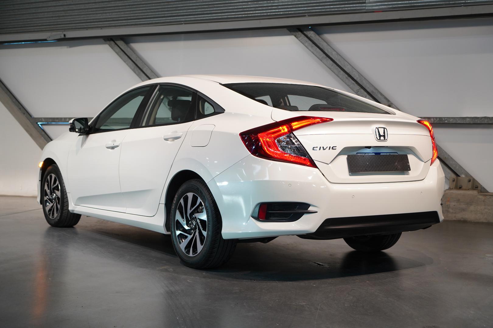 2017 HONDA CIVIC MY16 VTi-S CONTINUOUS VARIABLE 4D SEDAN