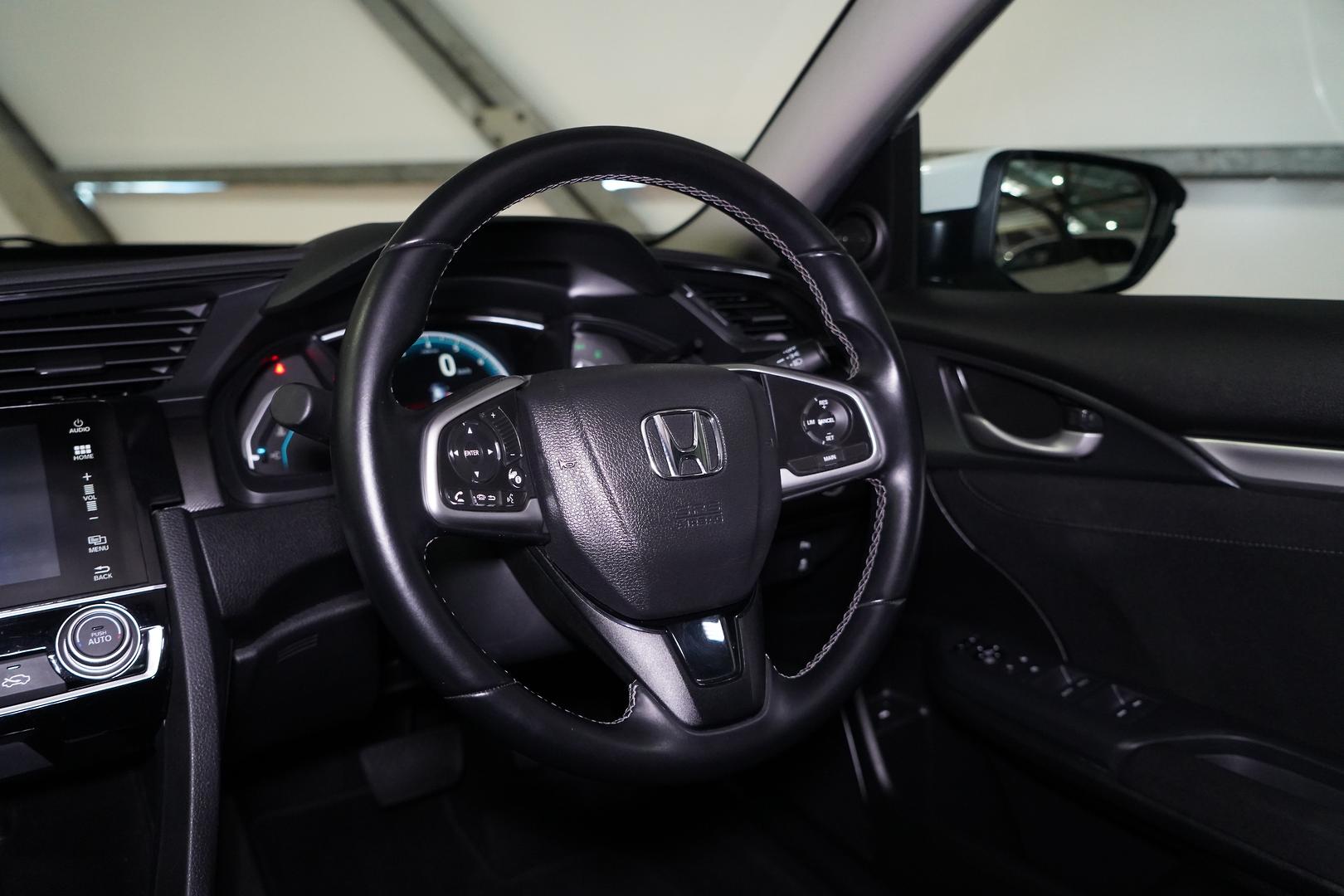 2017 HONDA CIVIC MY16 VTi-S CONTINUOUS VARIABLE 4D SEDAN