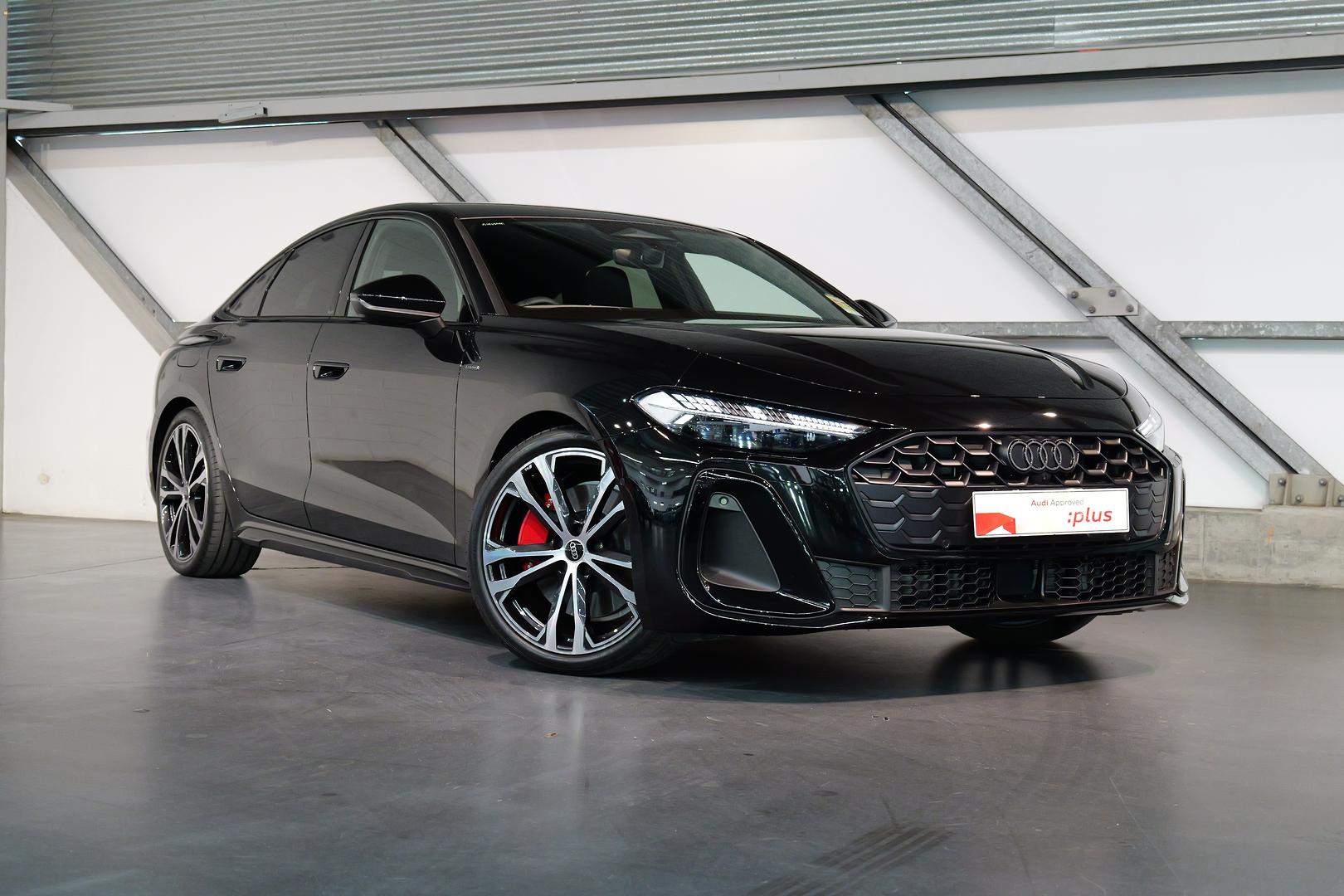 2025 AUDI A5 B10 E-HYBRID S-LINE AUTOMATIC 4D HATCHBACK
