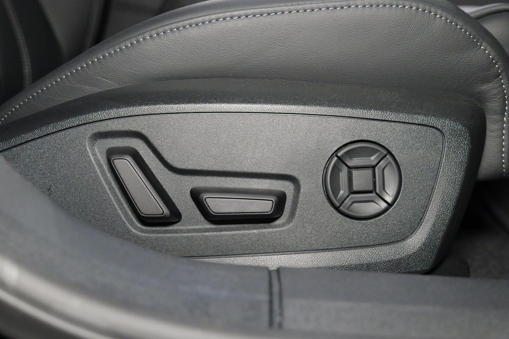 2025 AUDI A5 B10 E-HYBRID S-LINE AUTOMATIC 4D HATCHBACK