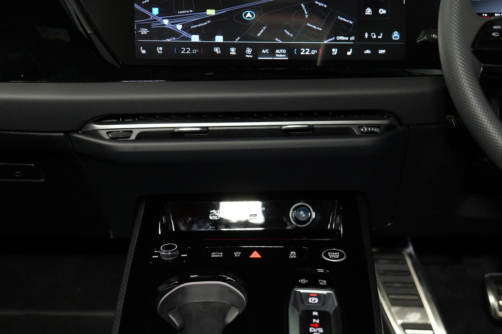 2025 AUDI A5 B10 E-HYBRID S-LINE AUTOMATIC 4D HATCHBACK