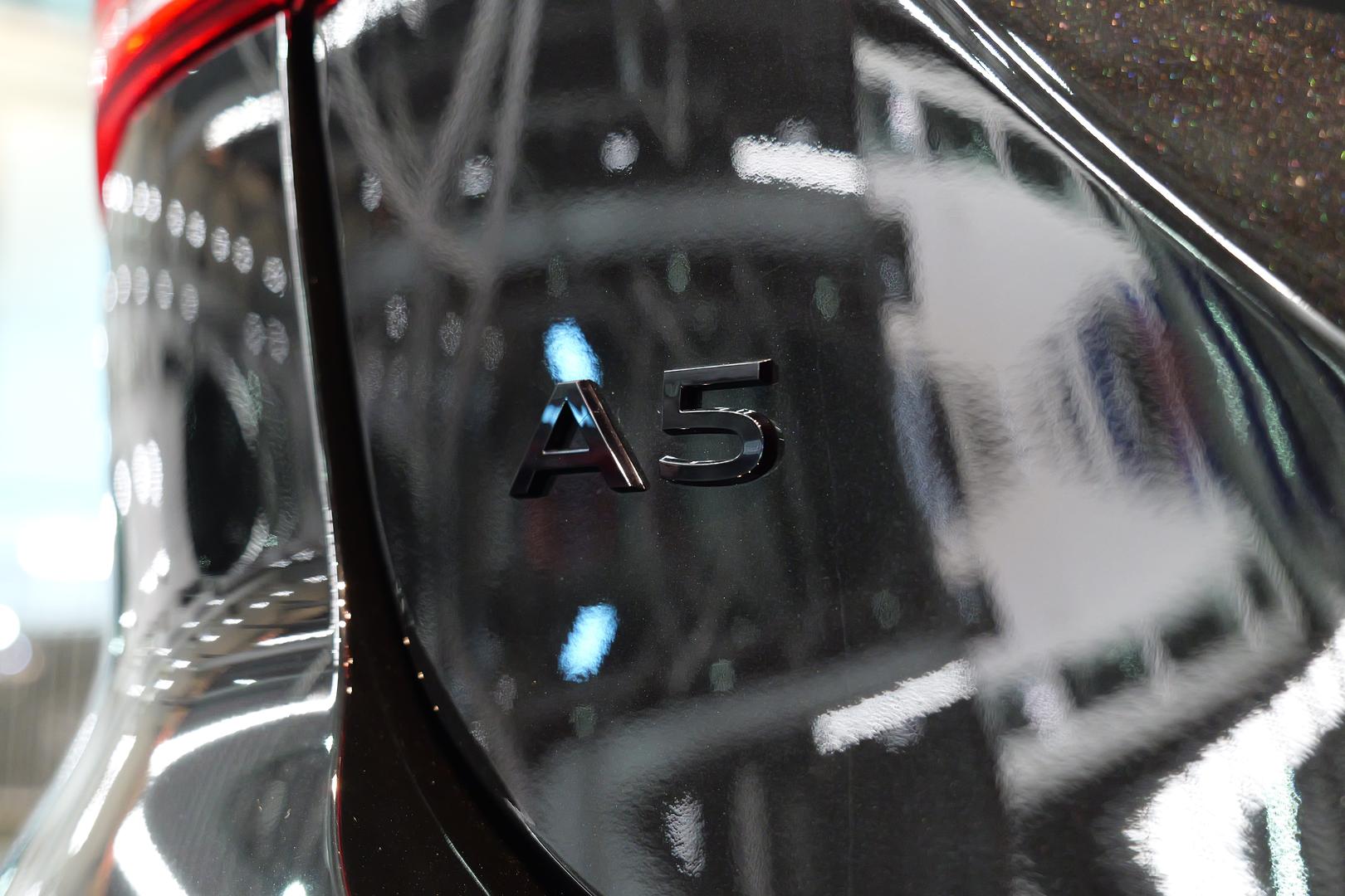 2025 AUDI A5 B10 E-HYBRID S-LINE AUTOMATIC 4D HATCHBACK