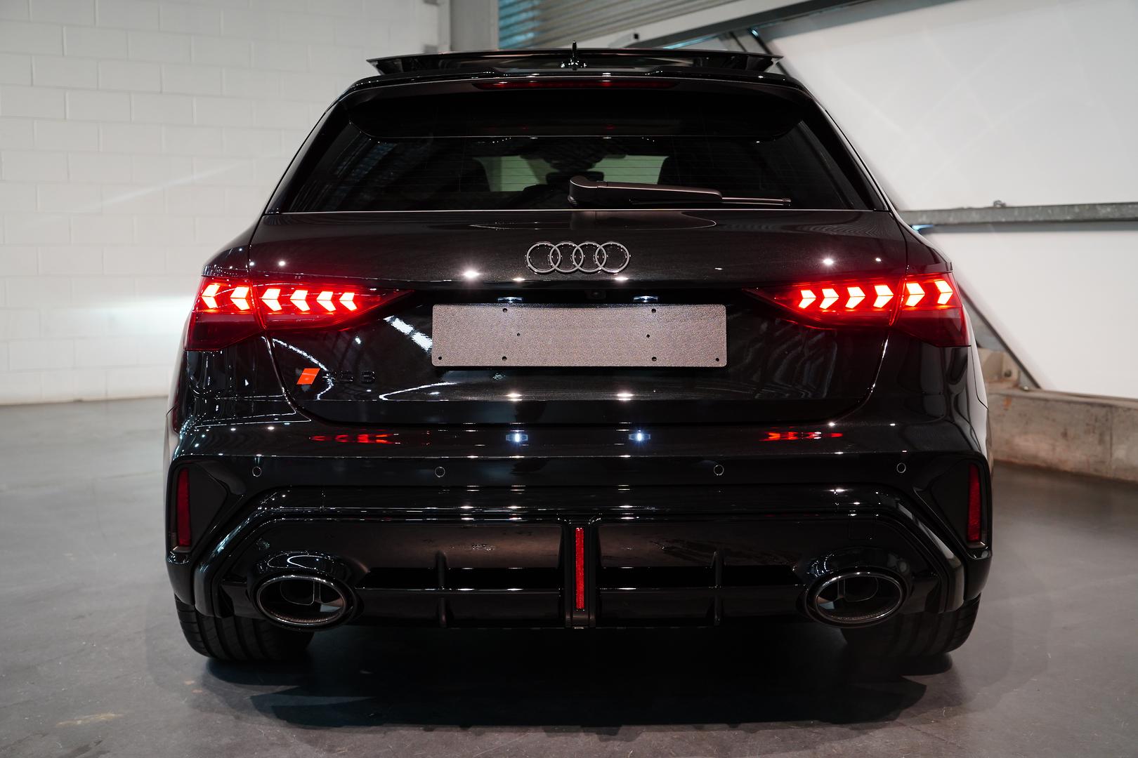2025 AUDI RS 3 8Y MY24 2.5 TFSI S TRONIC 7 SP AUTO S-TRONIC 4D SEDAN