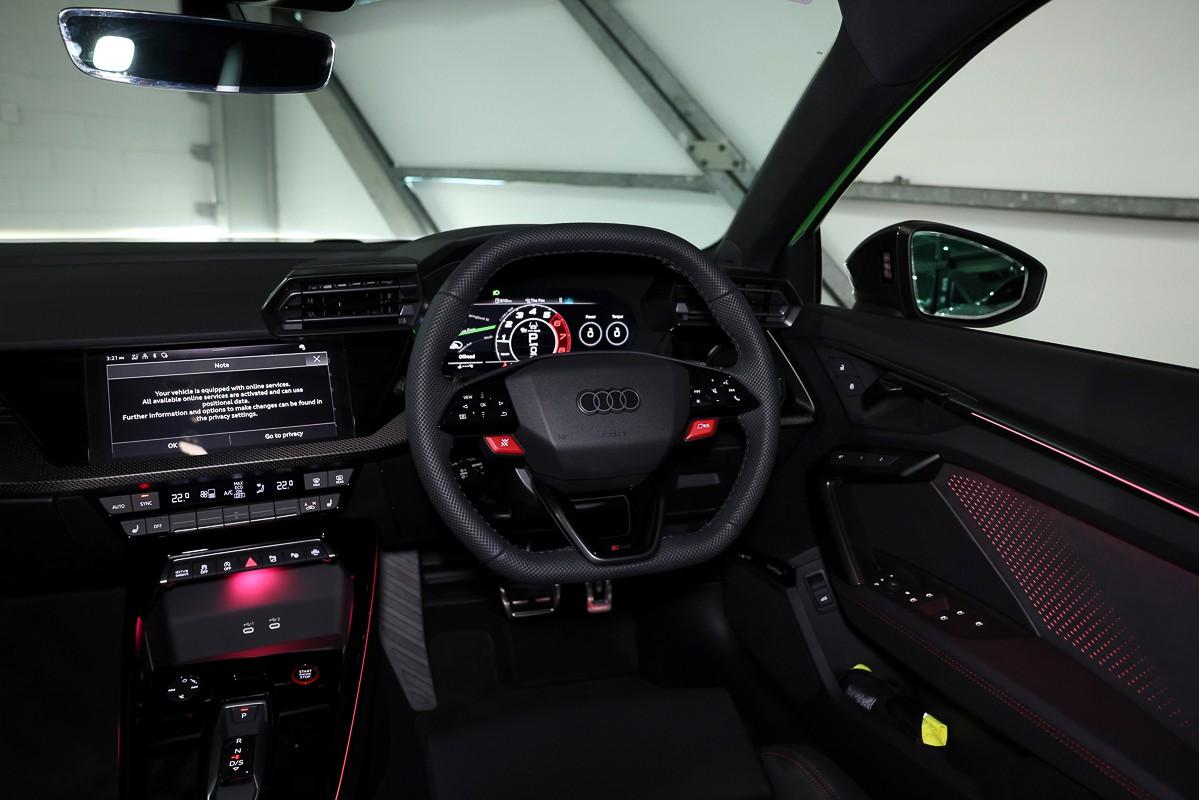 2025 AUDI RS 3 8Y MY25 2.5 TFSI S TRONIC 7 SP AUTO S-TRONIC 4D SPORTBACK